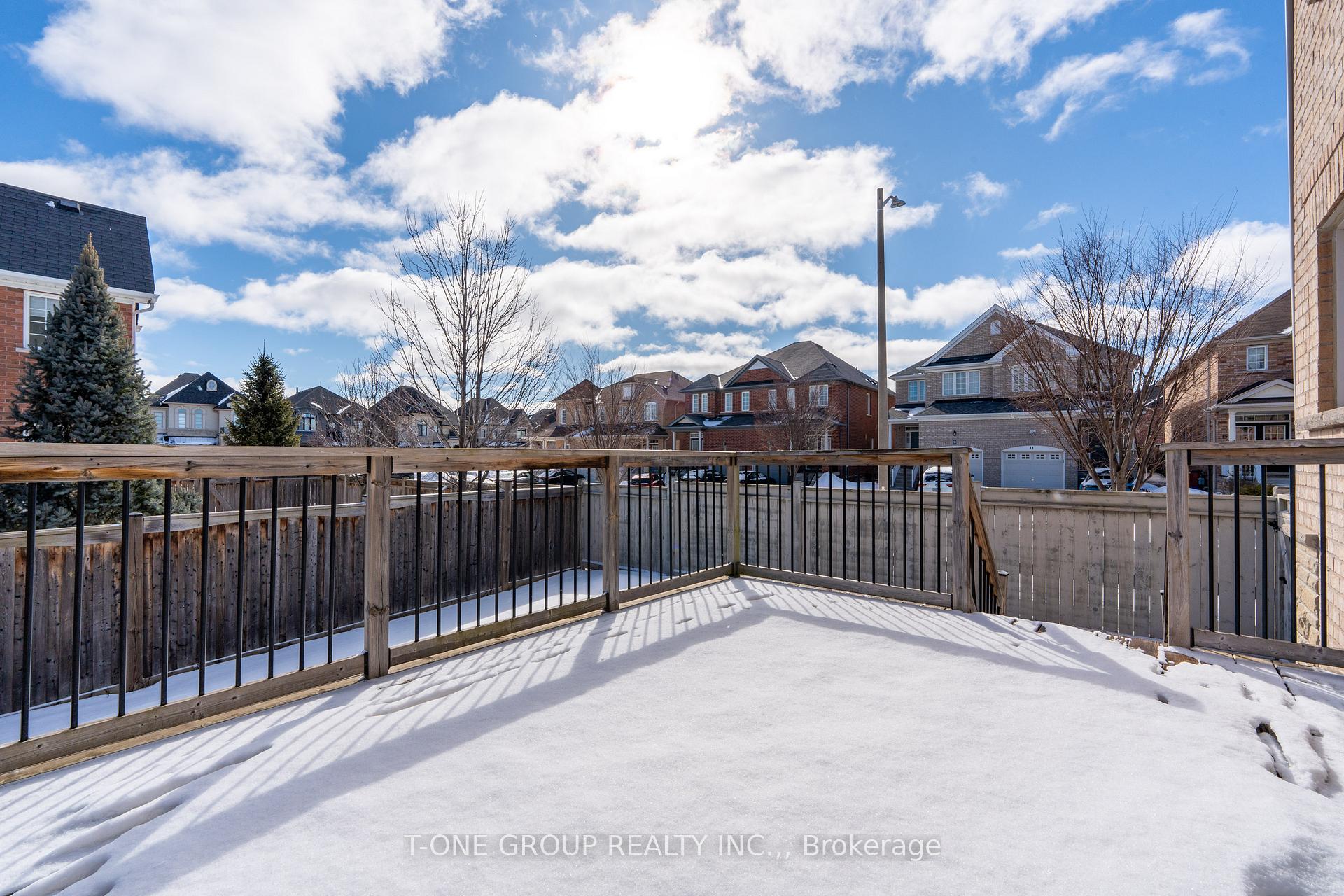 Photo 40 of 174 Santa Amato Crescent, Vaughan, Patterson — HOMEH
