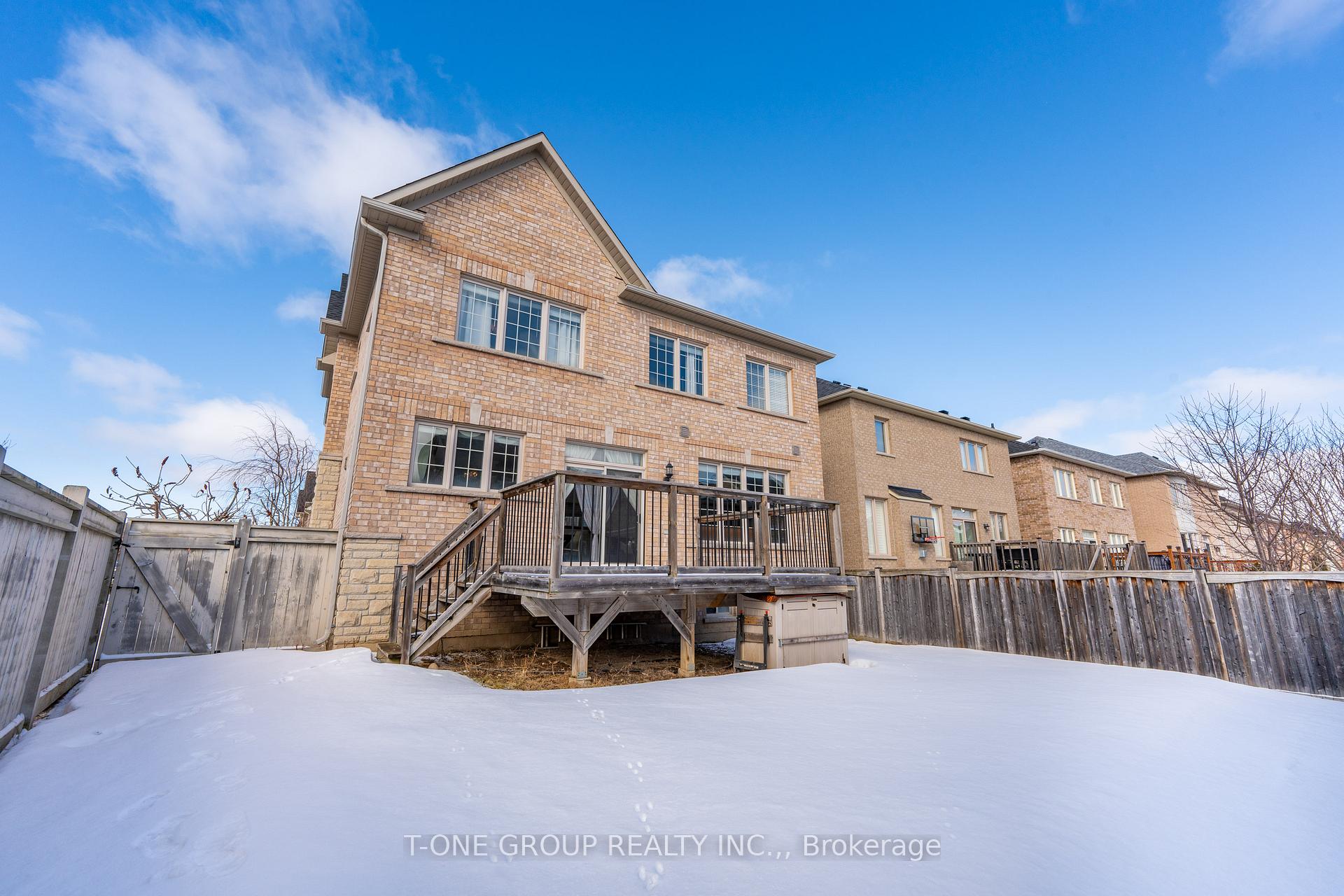 Photo 42 of 174 Santa Amato Crescent, Vaughan, Patterson — HOMEH