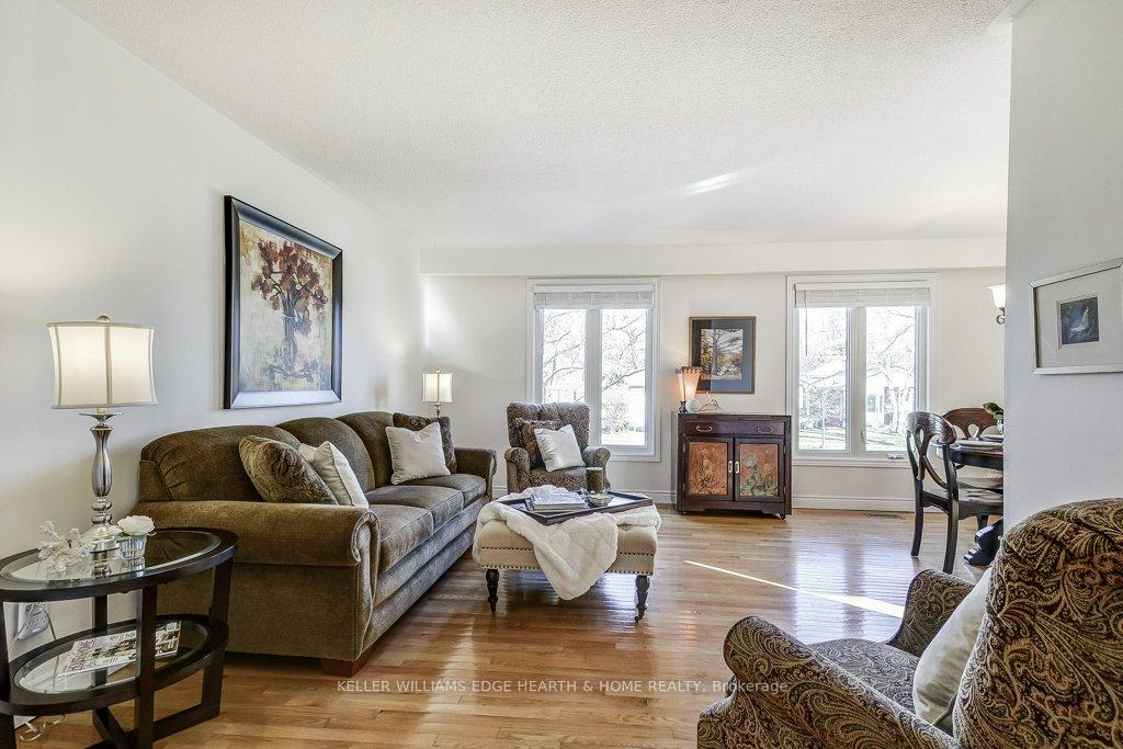 Photo 9 of 5014 Brady Avenue, Burlington, Appleby — HOMEH