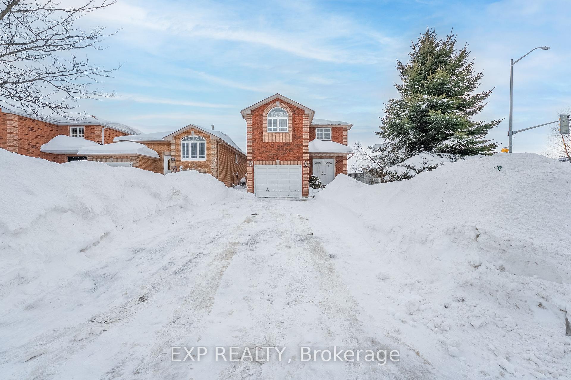 Front of 78 Clute Crescent