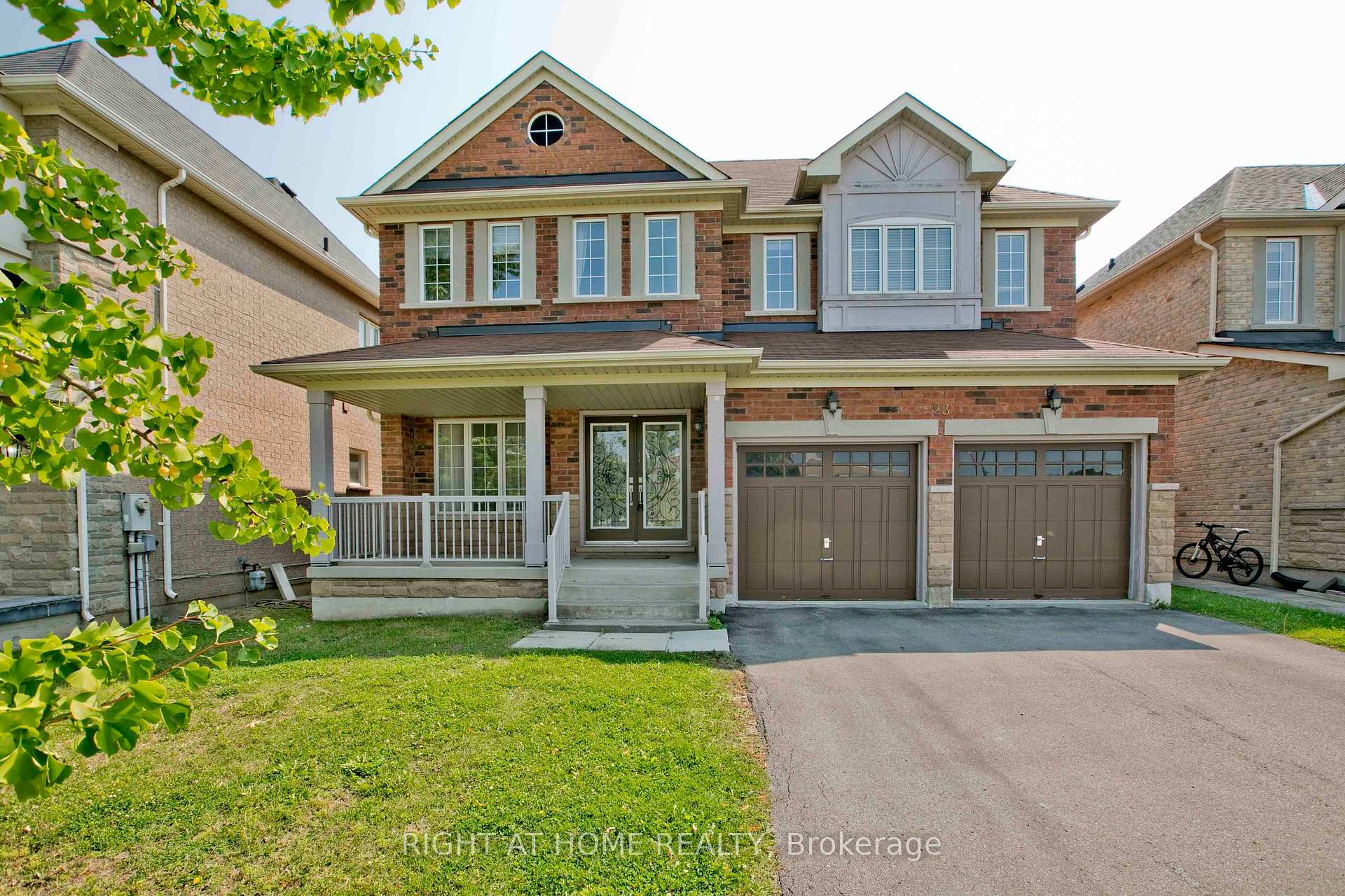Front of 23 Sir Sanford Fleming Way