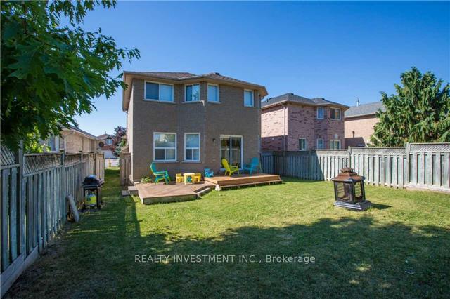 Photo 2 of 44 Widgeon Street, Barrie, Painswick South — HOMEH