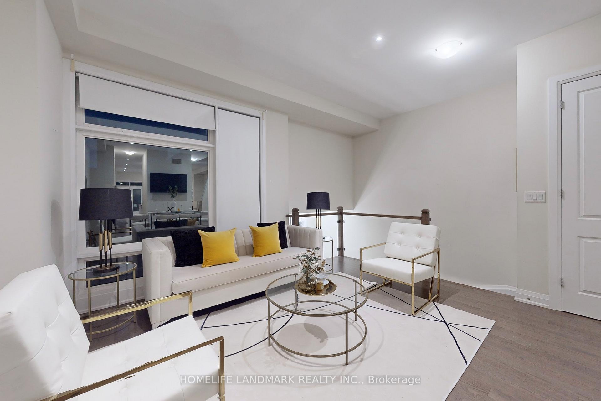Photo 3 of 25 Hesperus Road, Vaughan, Patterson — HOMEH