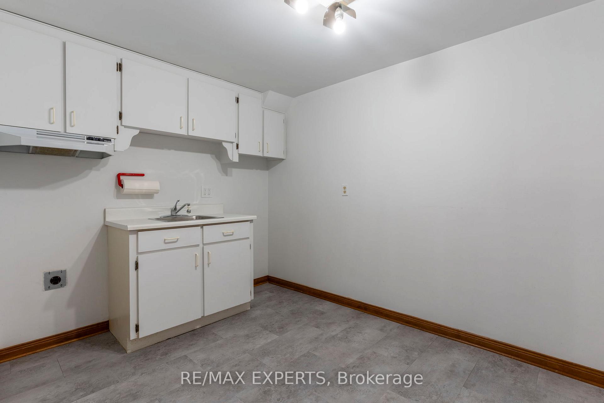 Photo 25 of 195 Aberdeen Avenue, Vaughan, East Woodbridge — HOMEH