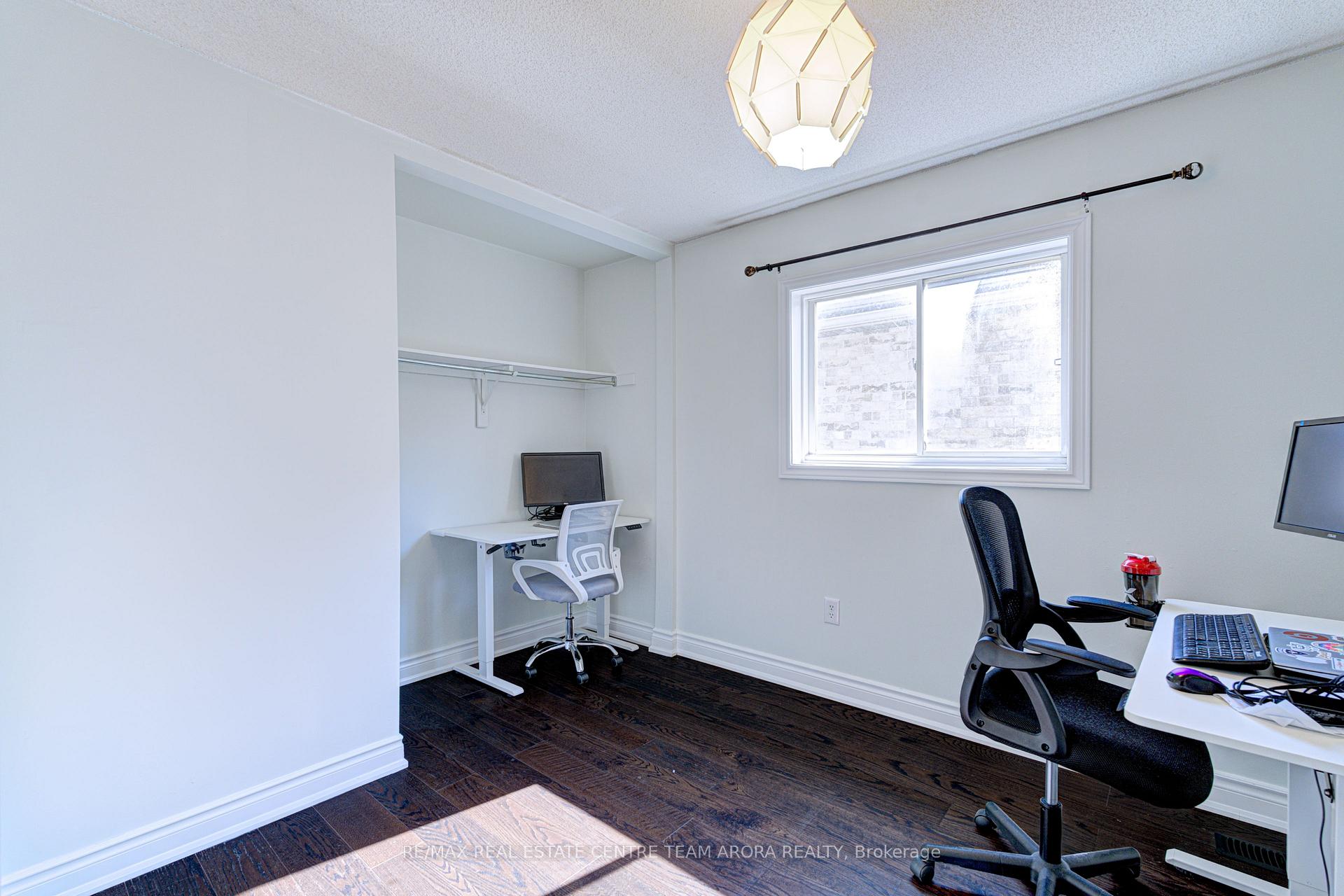 Photo 32 of 65 Pergola Way, Brampton, Bram West — HOMEH