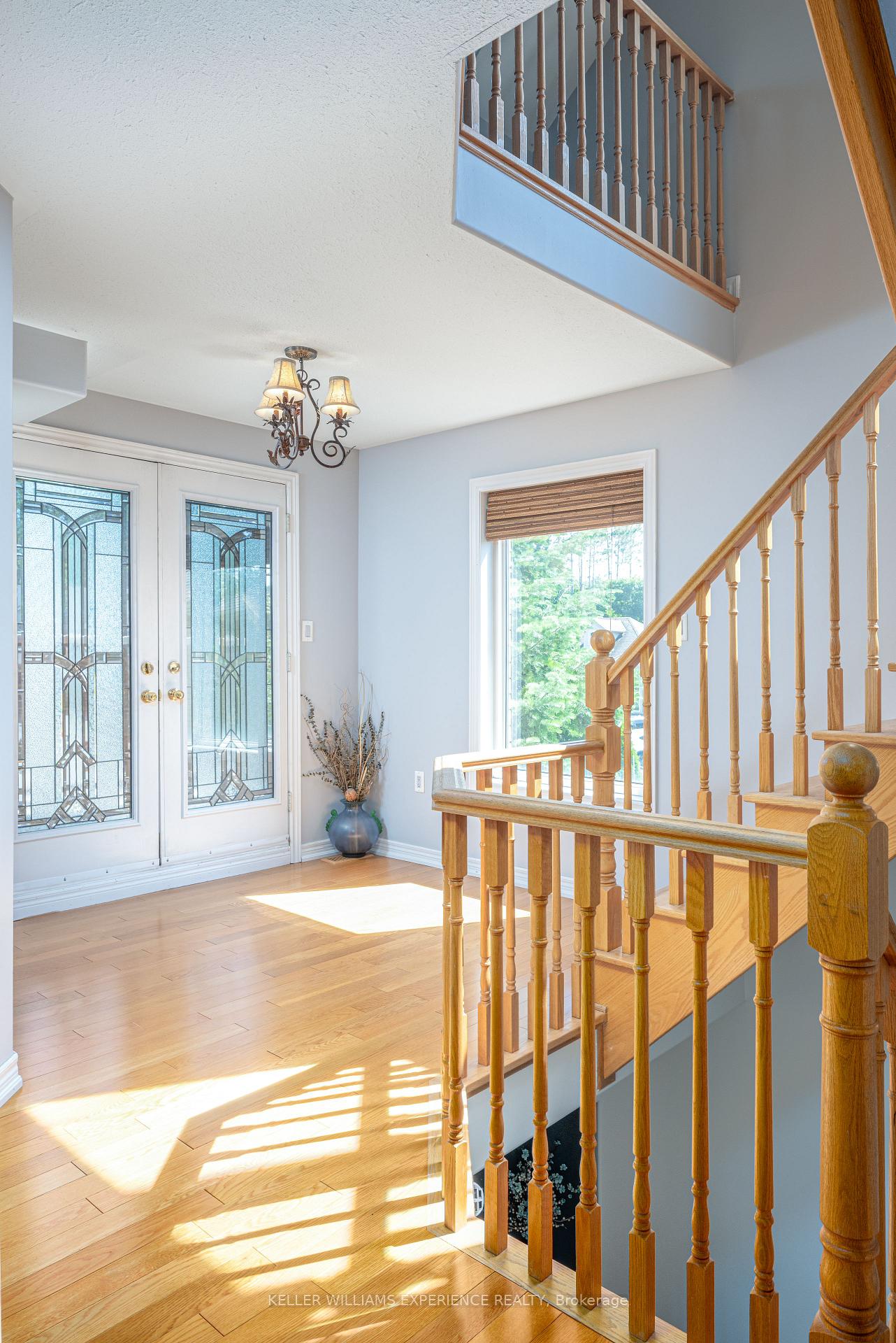 Photo 16 of 36 Stapleton Place, Barrie, Ardagh — HOMEH