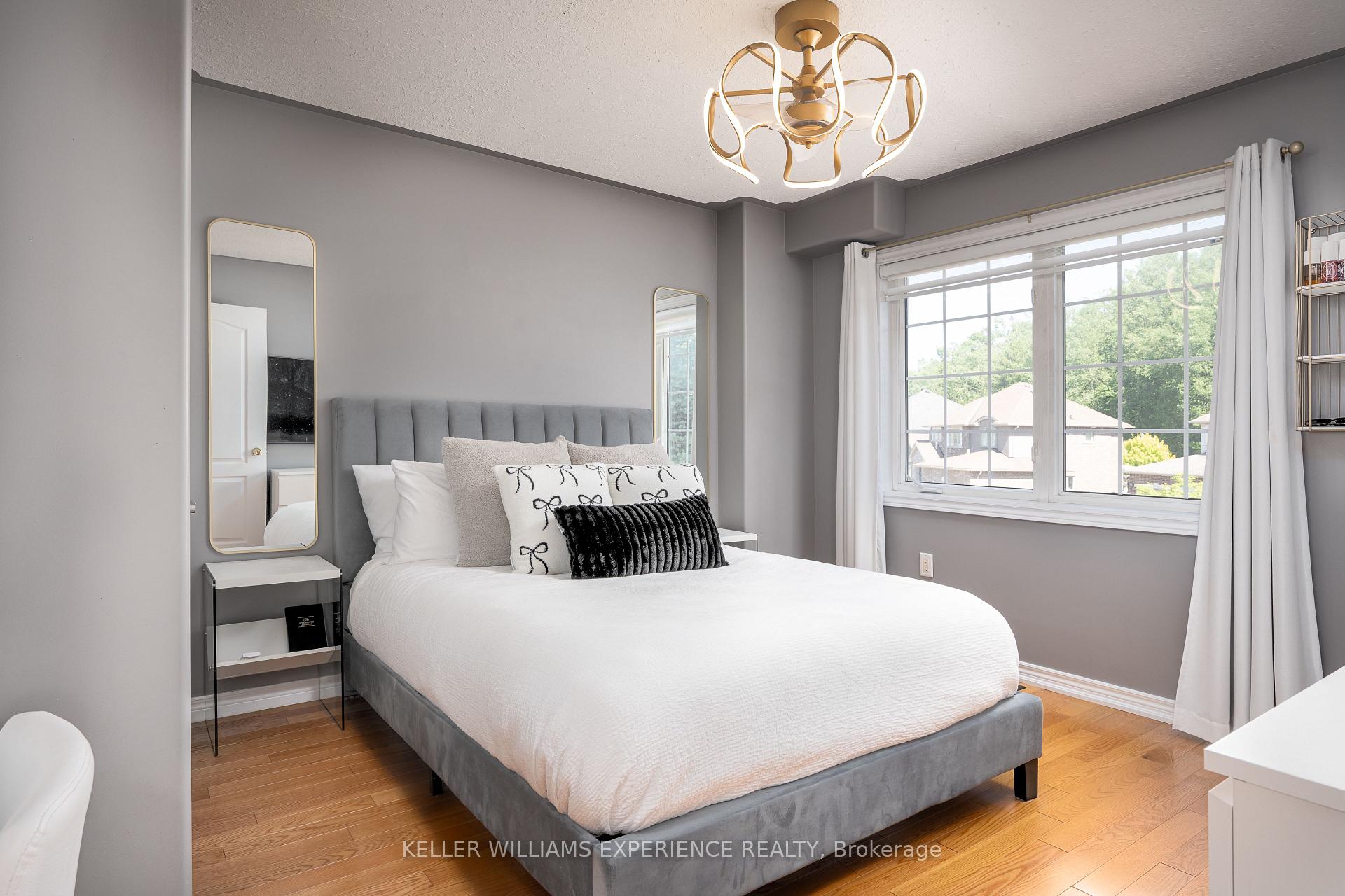 Photo 19 of 36 Stapleton Place, Barrie, Ardagh — HOMEH