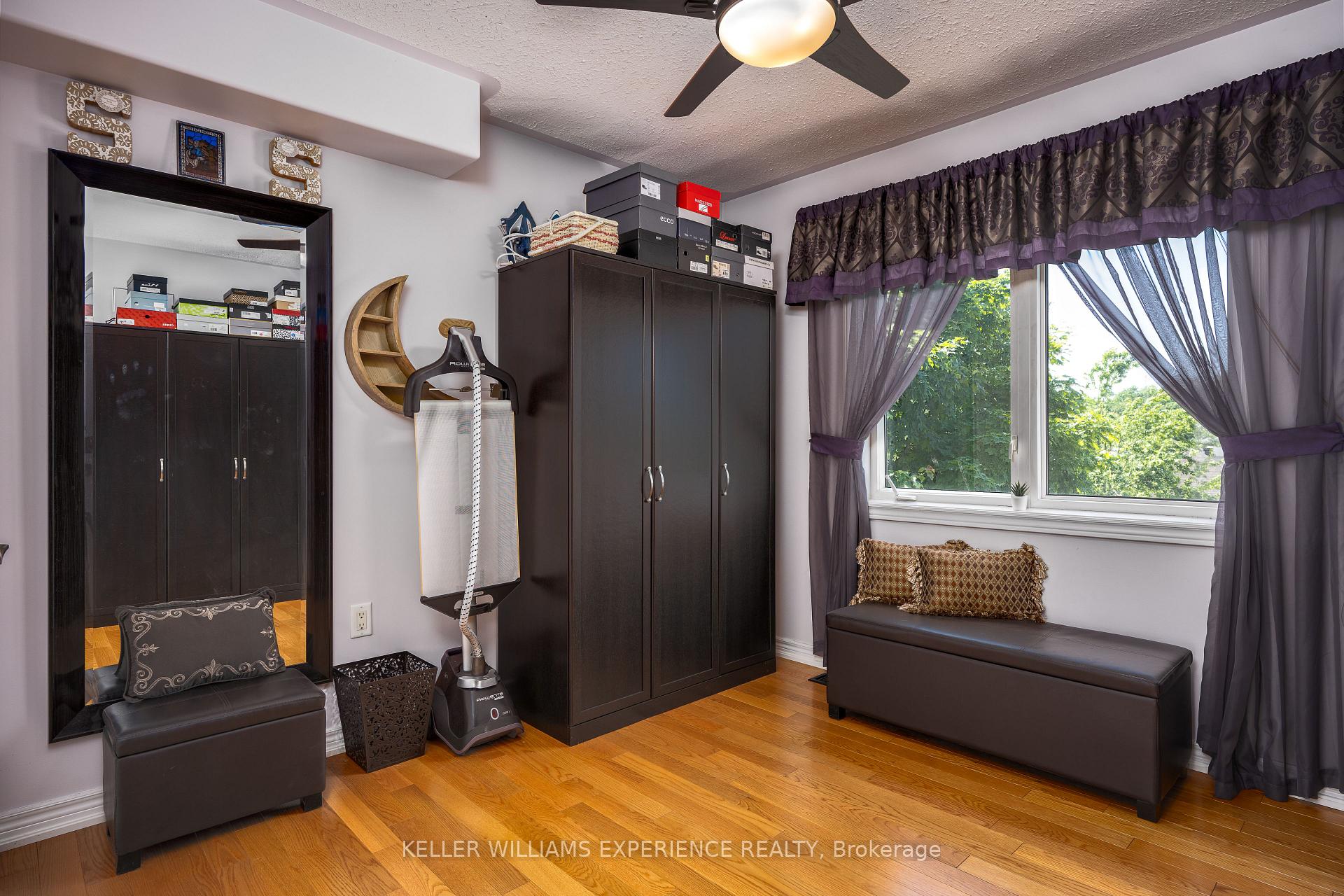 Photo 20 of 36 Stapleton Place, Barrie, Ardagh — HOMEH