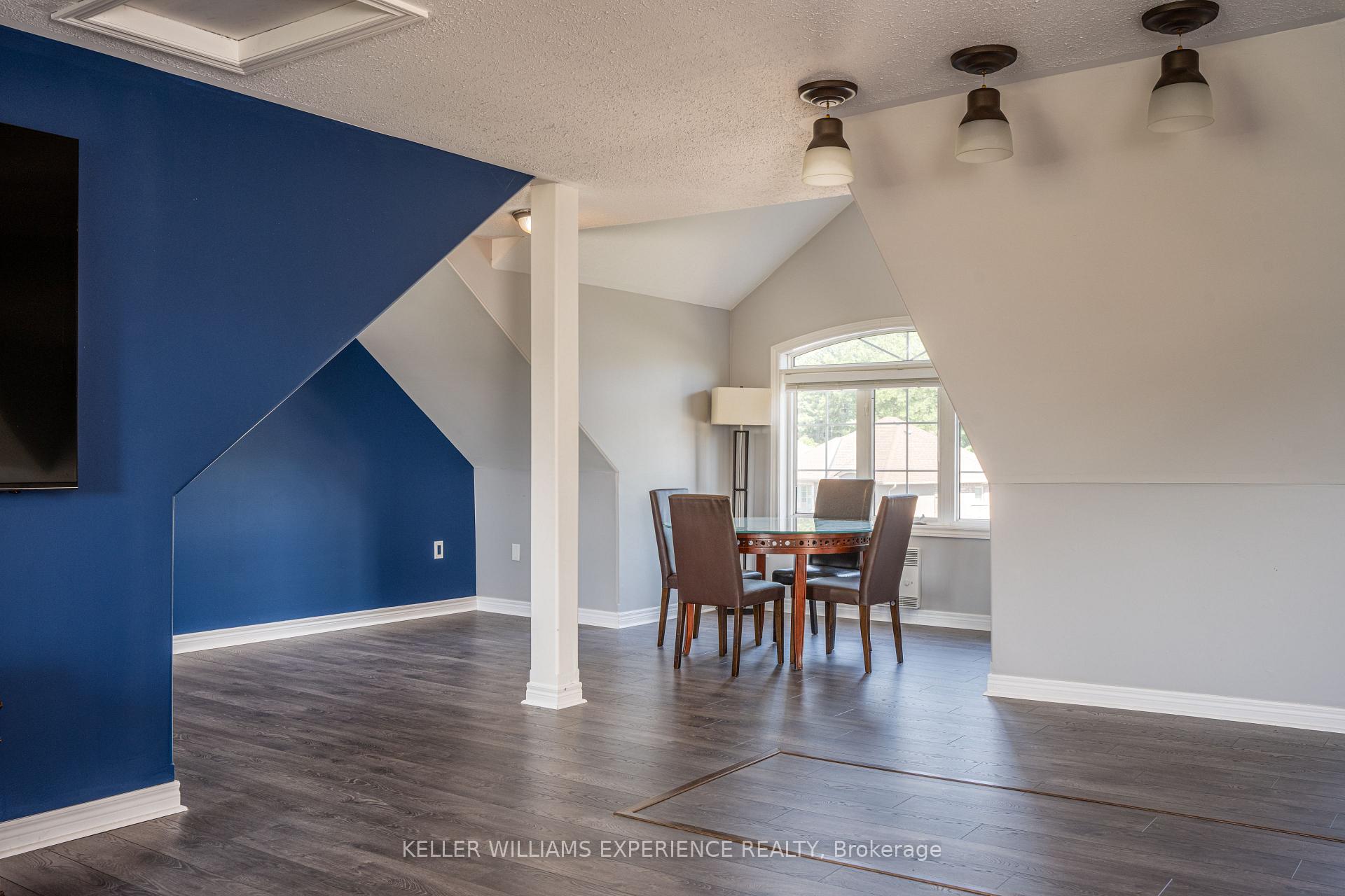 Photo 27 of 36 Stapleton Place, Barrie, Ardagh — HOMEH