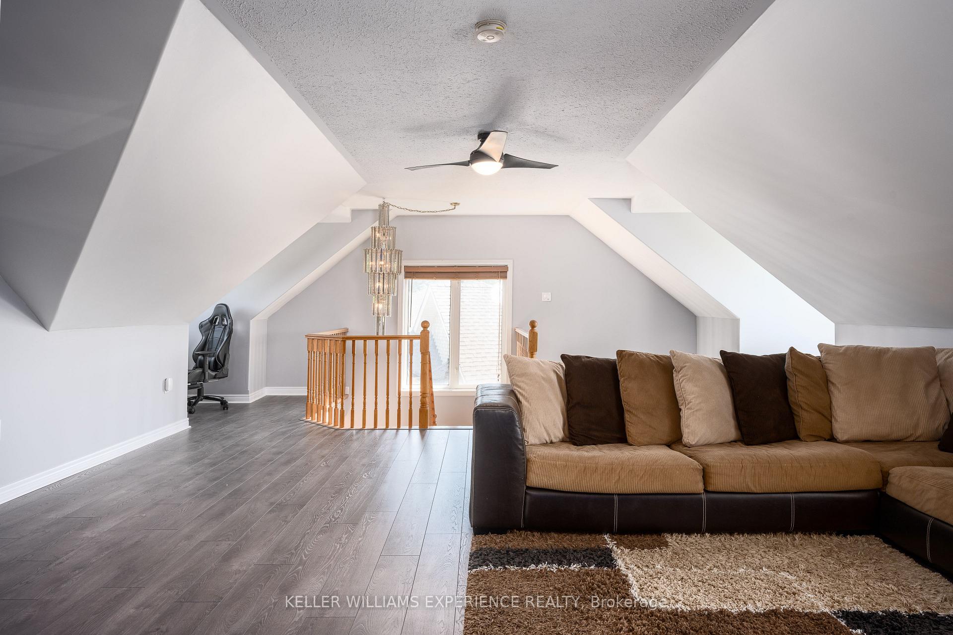 Photo 24 of 36 Stapleton Place, Barrie, Ardagh — HOMEH