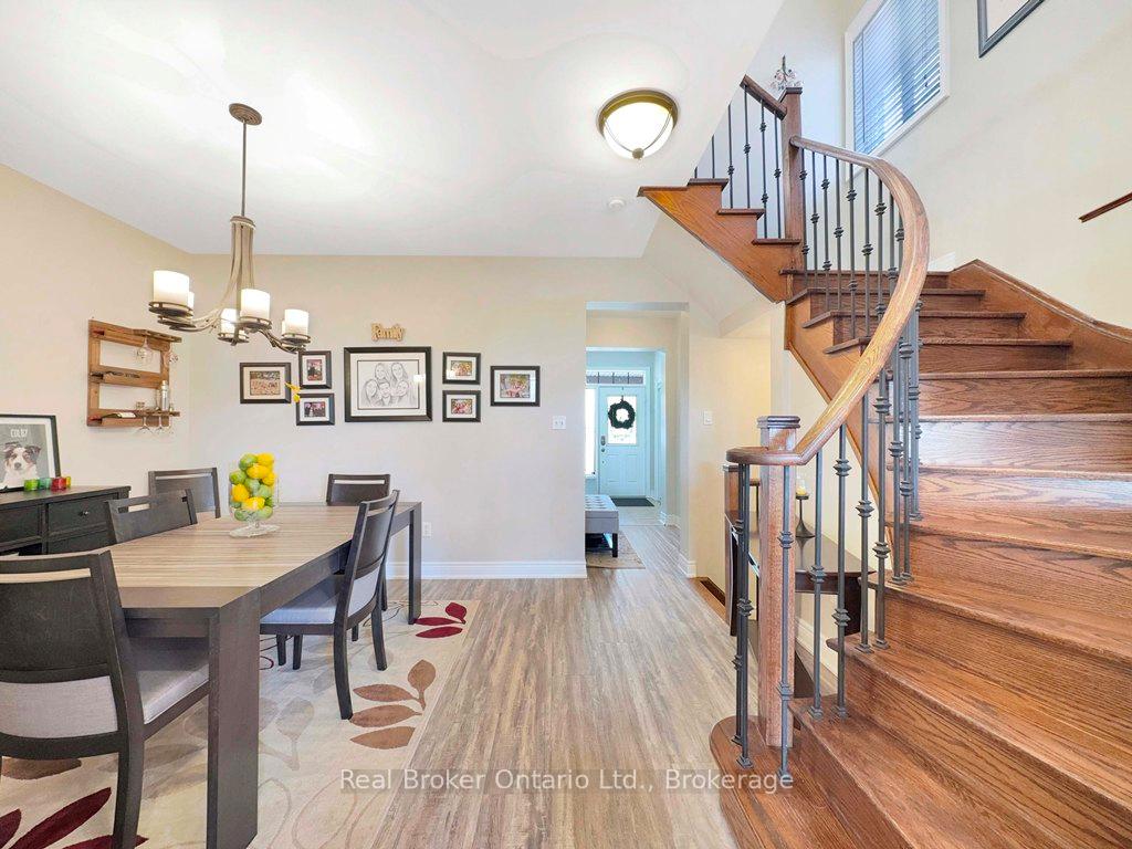 Photo 11 of 4148 Rawlins Common, Burlington, Rose — HOMEH