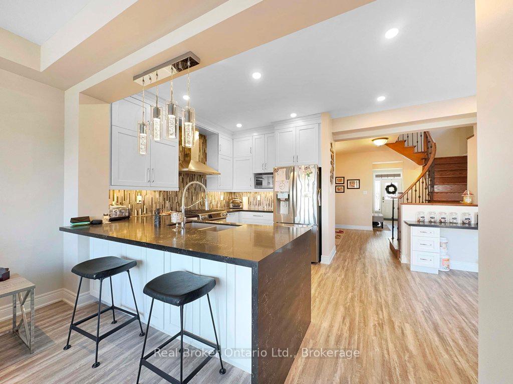 Photo 16 of 4148 Rawlins Common, Burlington, Rose — HOMEH