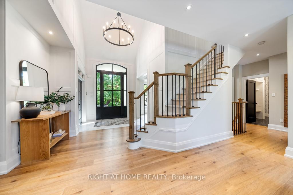 Photo 10 of 166 Foxridge Drive, Hamilton, Ancaster — HOMEH