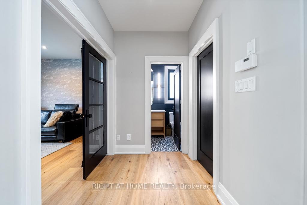 Photo 11 of 166 Foxridge Drive, Hamilton, Ancaster — HOMEH