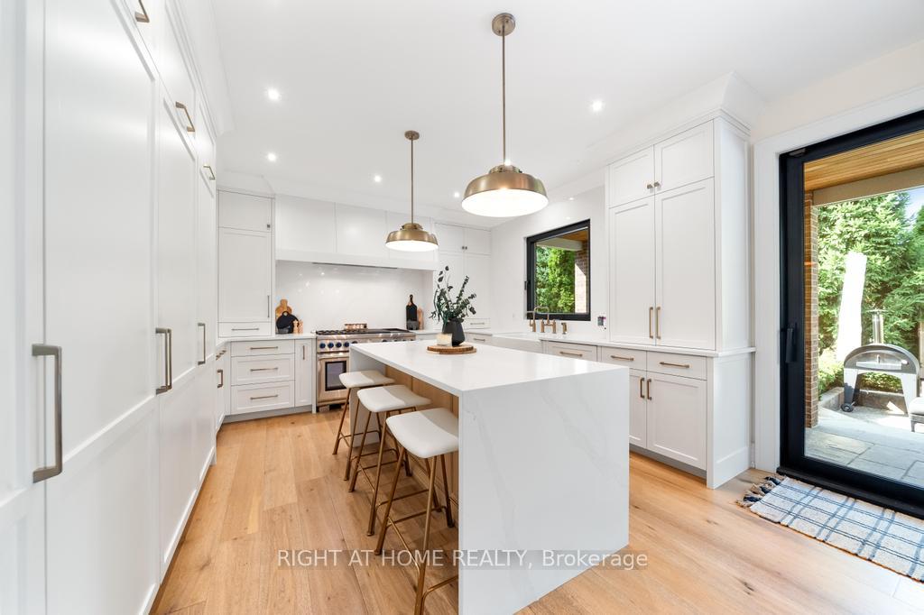 Photo 18 of 166 Foxridge Drive, Hamilton, Ancaster — HOMEH