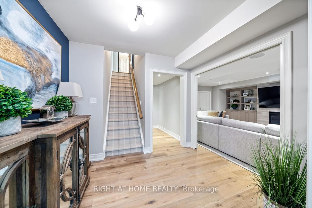 Photo 38 of 166 Foxridge Drive, Hamilton, Ancaster — HOMEH