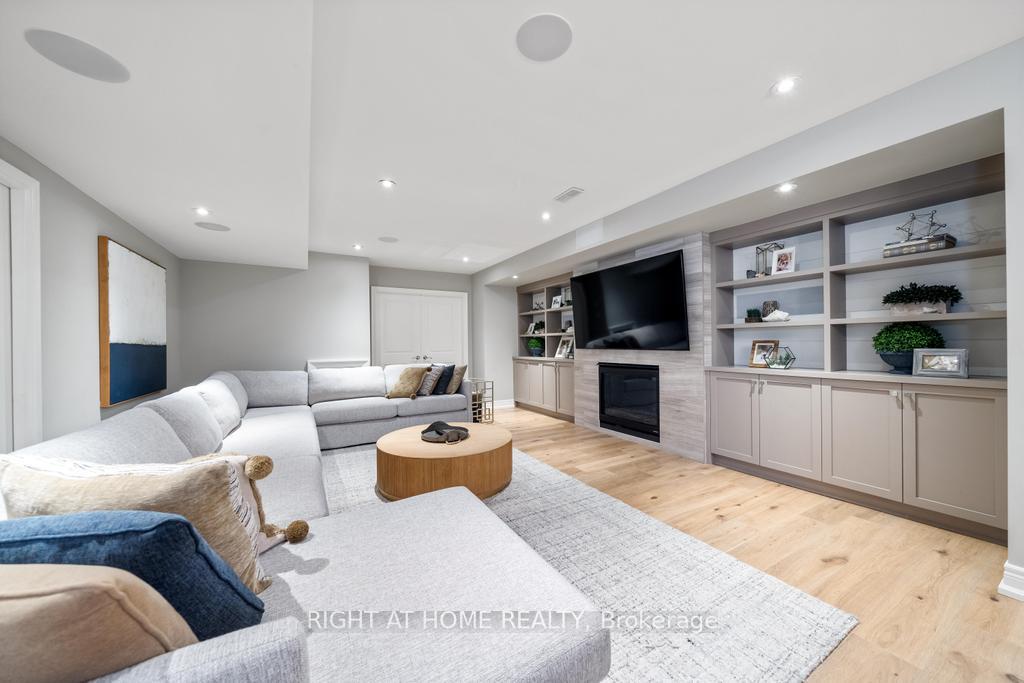 Photo 43 of 166 Foxridge Drive, Hamilton, Ancaster — HOMEH