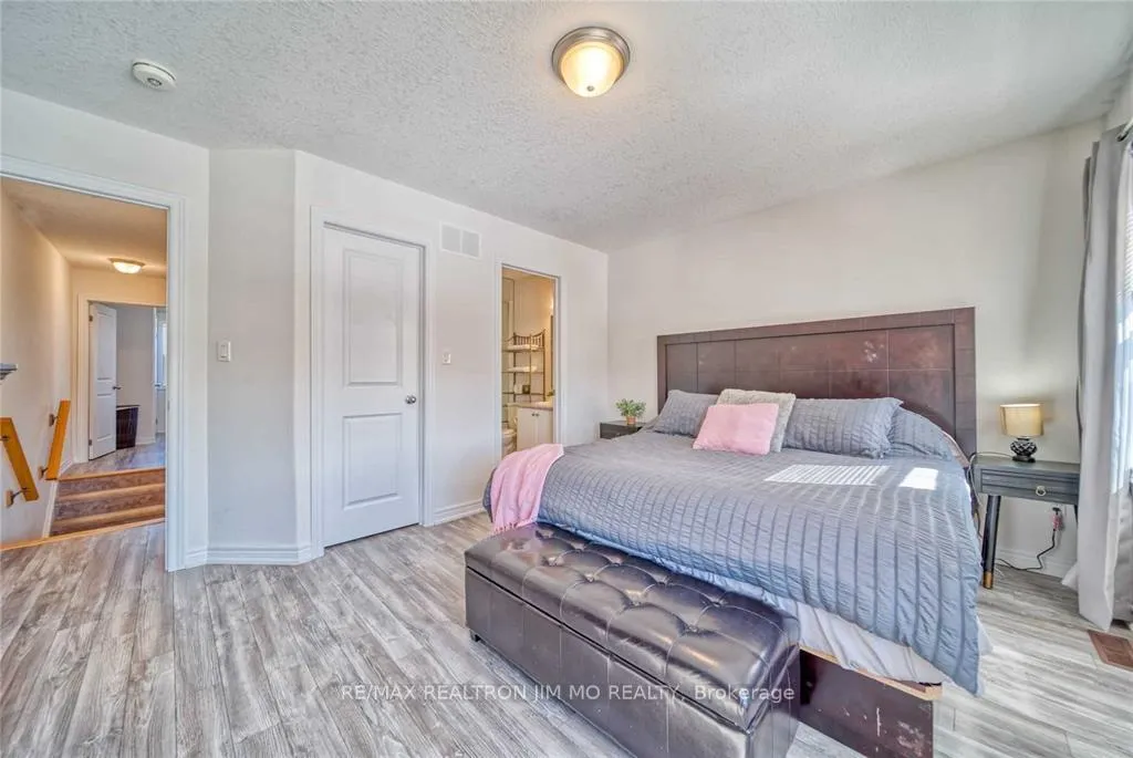 Photo 14 of Unit 11, 1 Leggott Avenue, Barrie, Painswick North — HOMEH