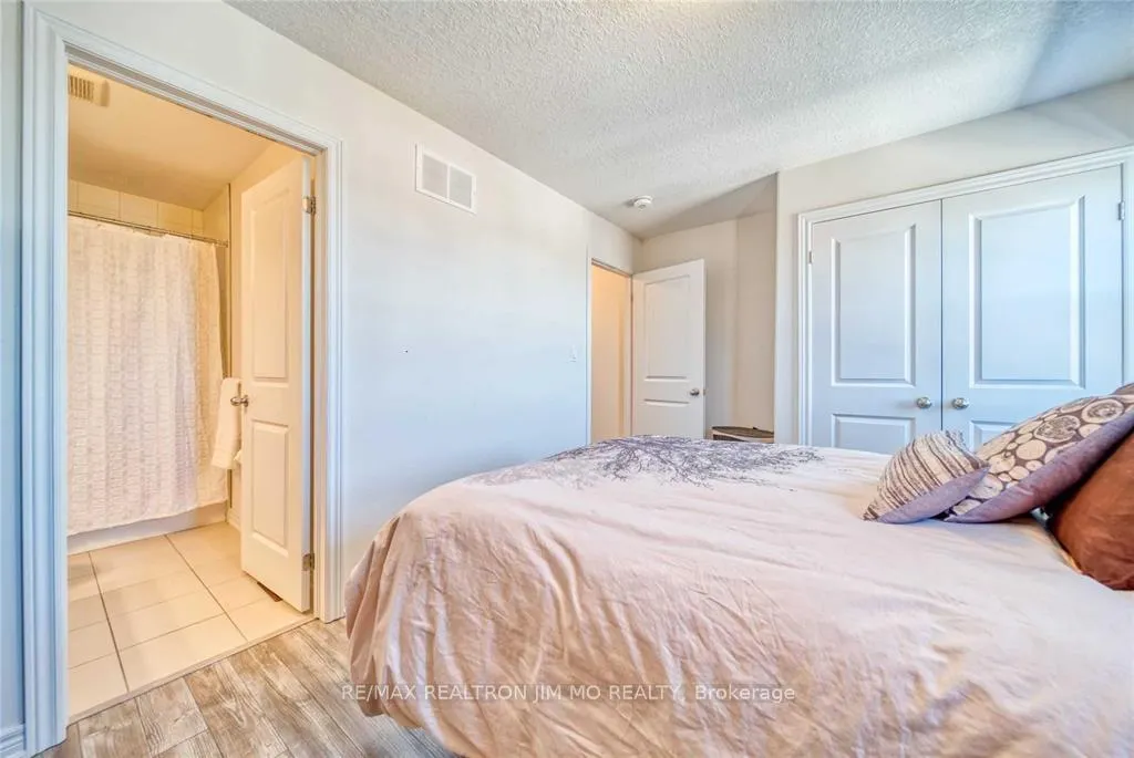 Photo 16 of Unit 11, 1 Leggott Avenue, Barrie, Painswick North — HOMEH