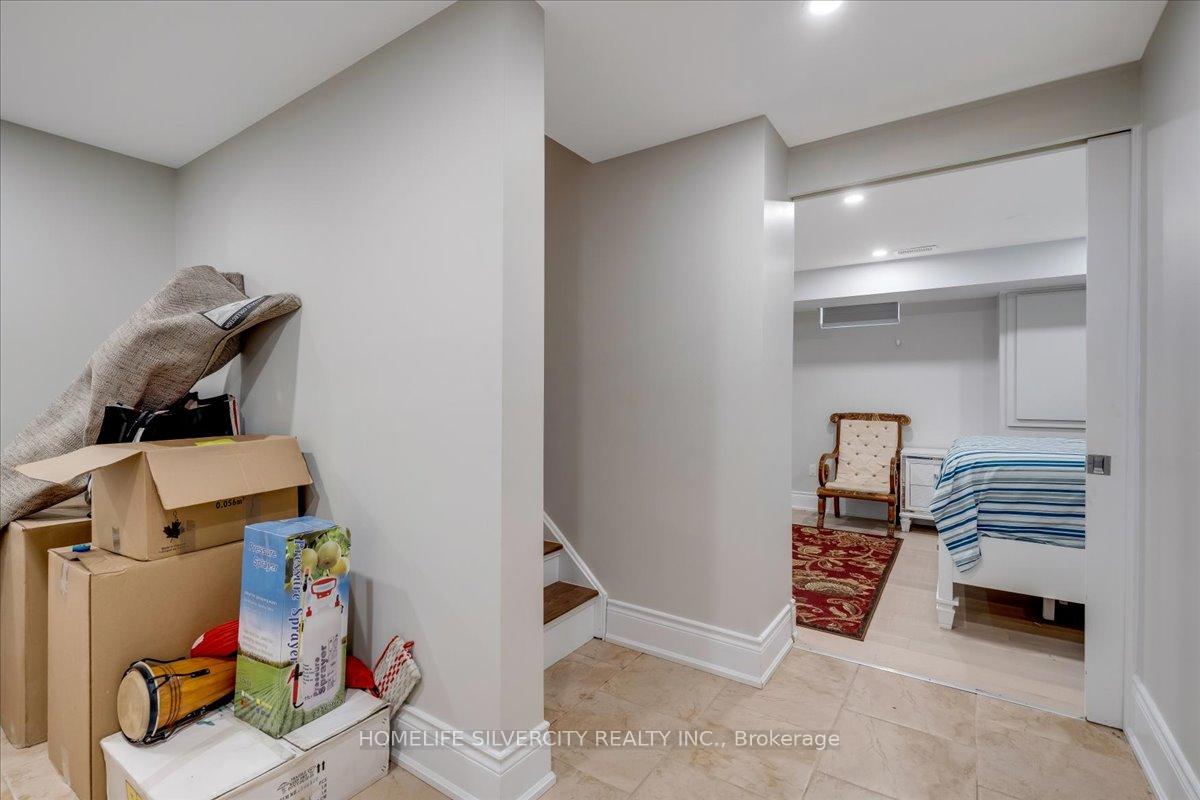Photo 43 of 46 Treeline Boulevard, Brampton, Vales of Castlemore — HOMEH