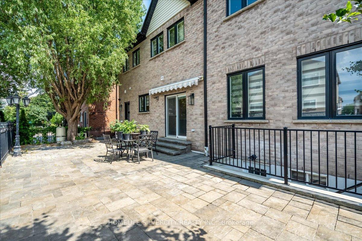 Photo 34 of 46 Treeline Boulevard, Brampton, Vales of Castlemore — HOMEH