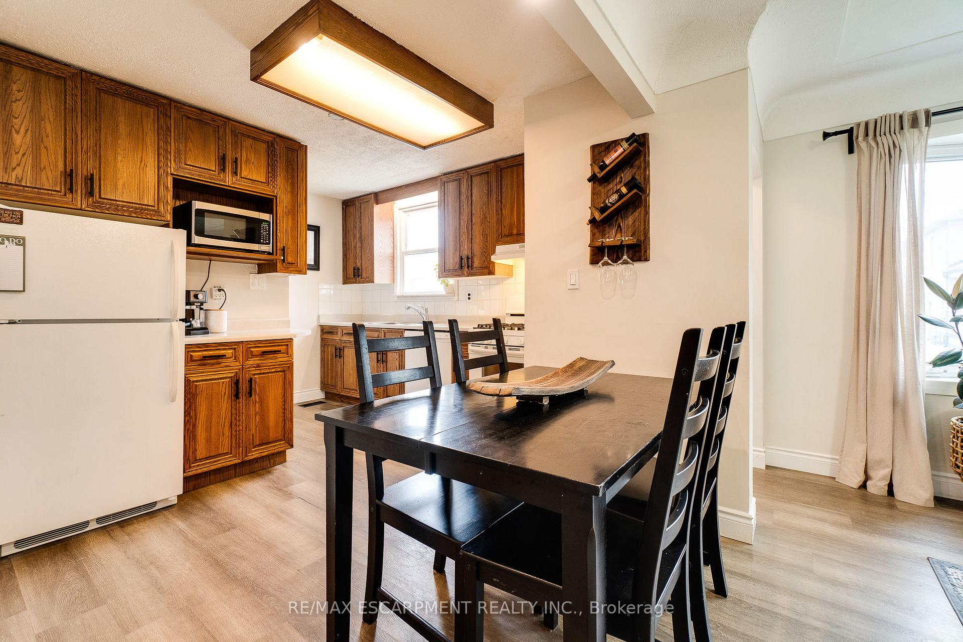Photo 13 of 13 David Avenue, Hamilton, Hill Park — HOMEH