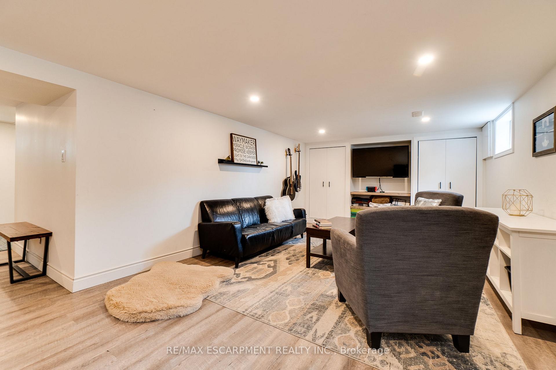 Photo 27 of 13 David Avenue, Hamilton, Hill Park — HOMEH