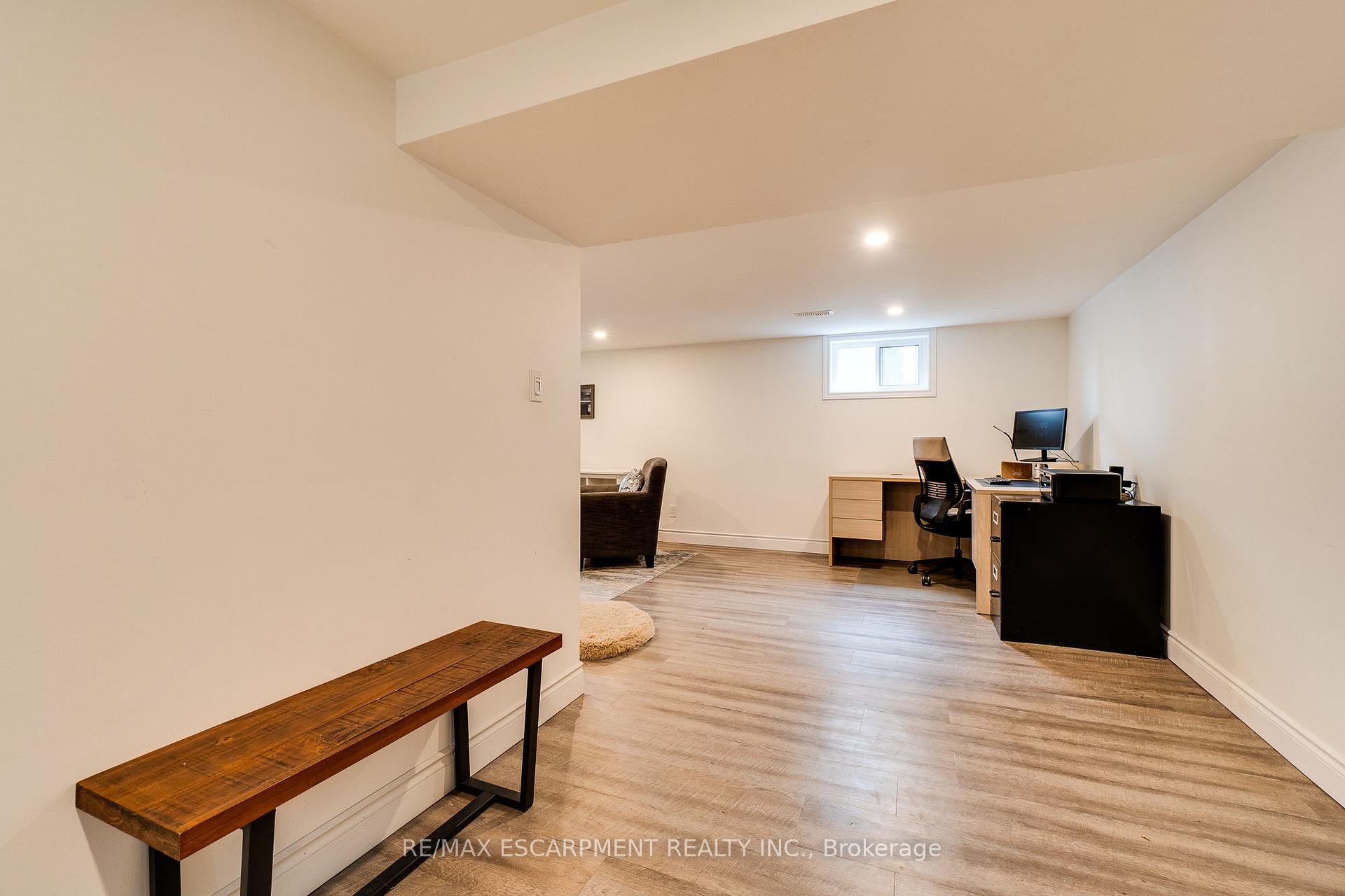 Photo 30 of 13 David Avenue, Hamilton, Hill Park — HOMEH