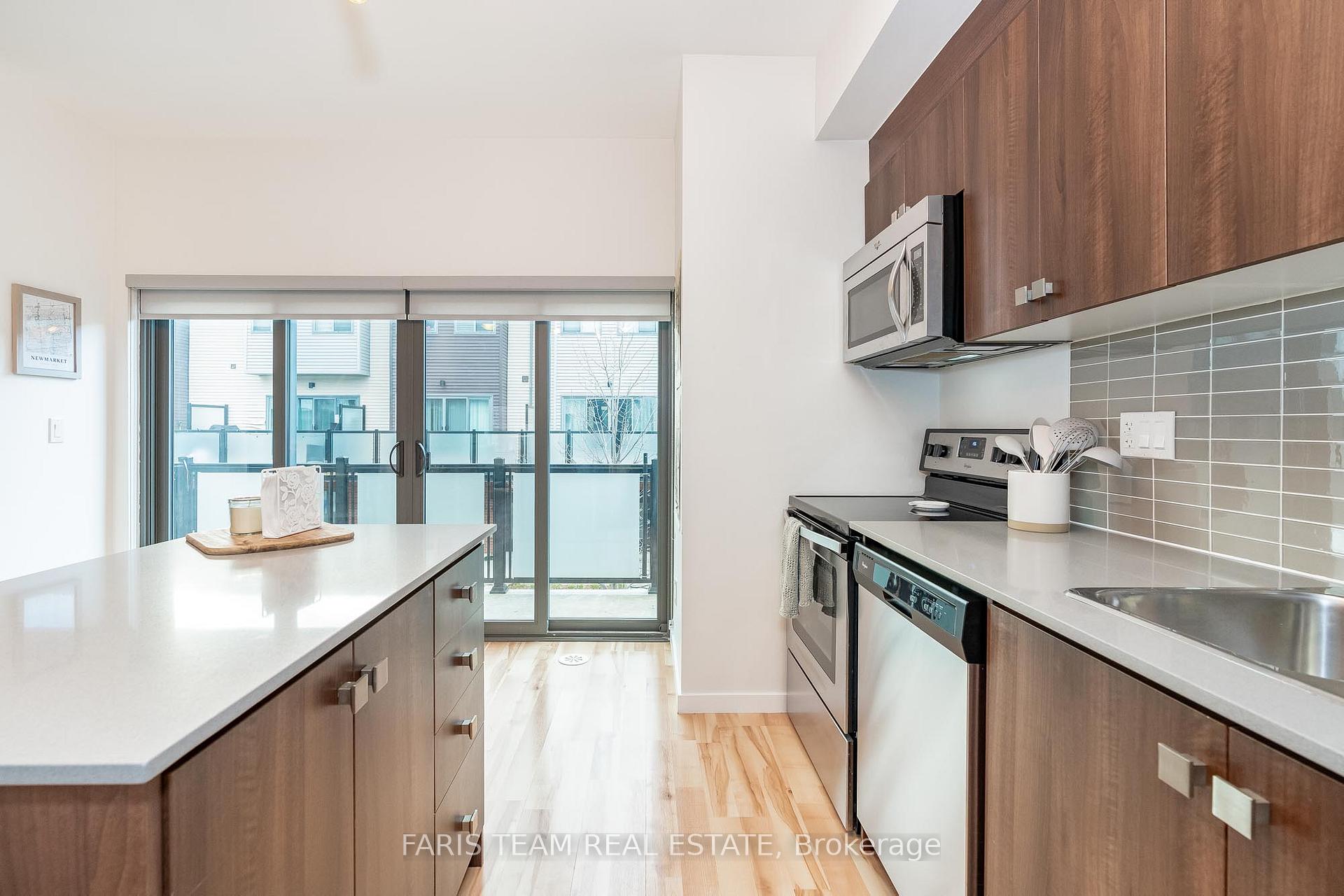 Photo 4 of Unit 22, 369 Essa Road, Barrie, Holly — HOMEH