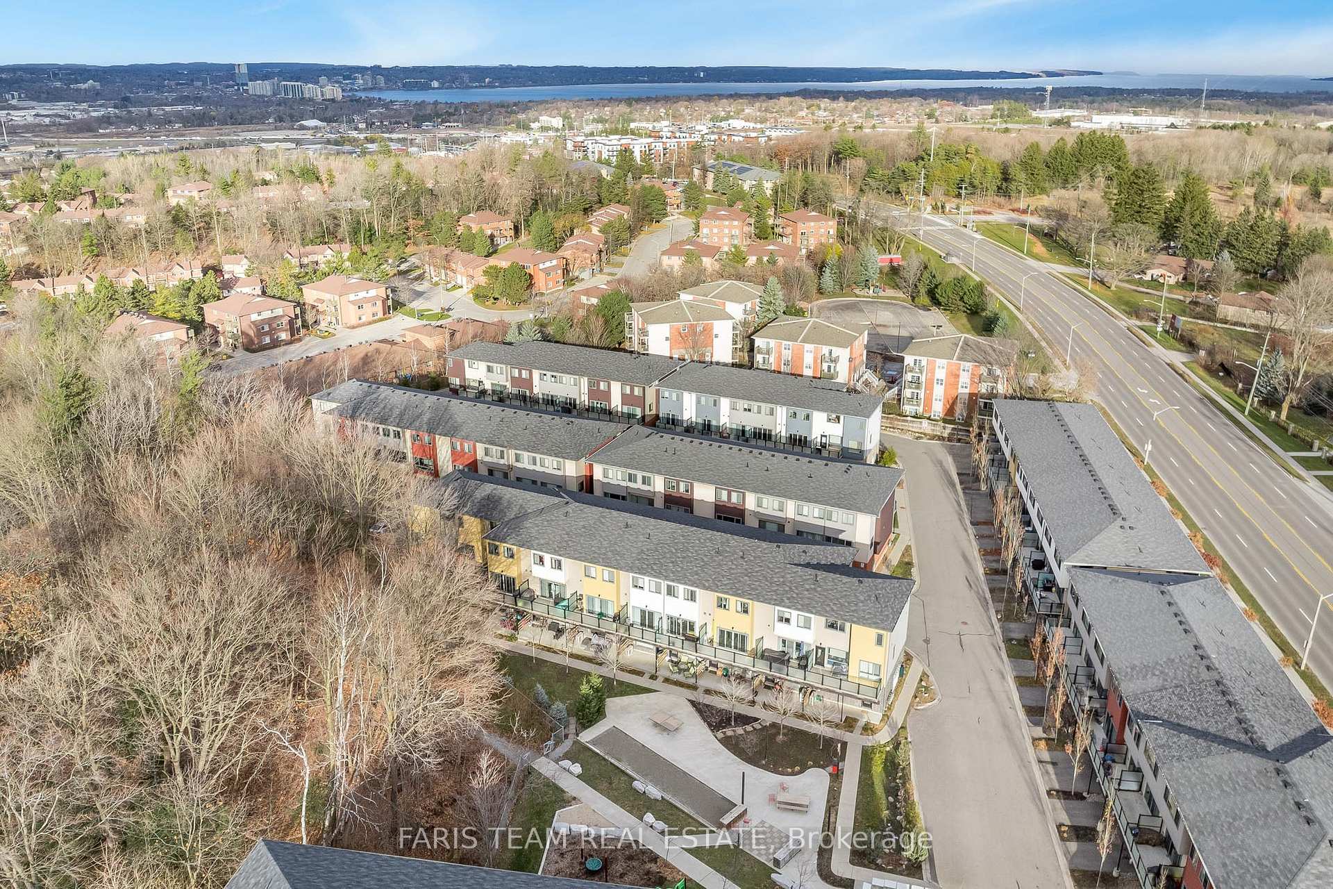 Photo 13 of Unit 22, 369 Essa Road, Barrie, Holly — HOMEH