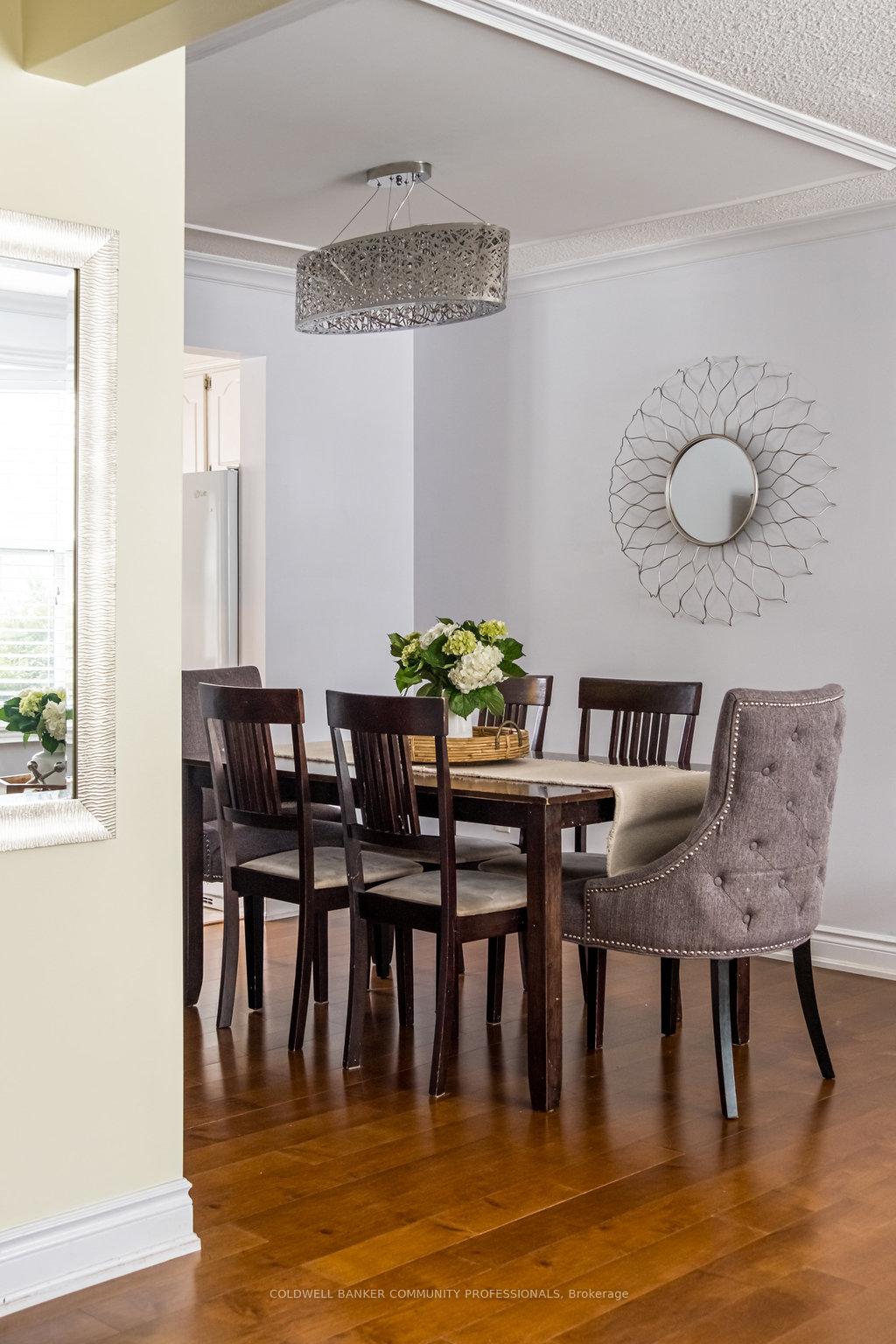 Photo 9 of 2233 Middlesmoor Crescent, Burlington, Brant Hills — HOMEH