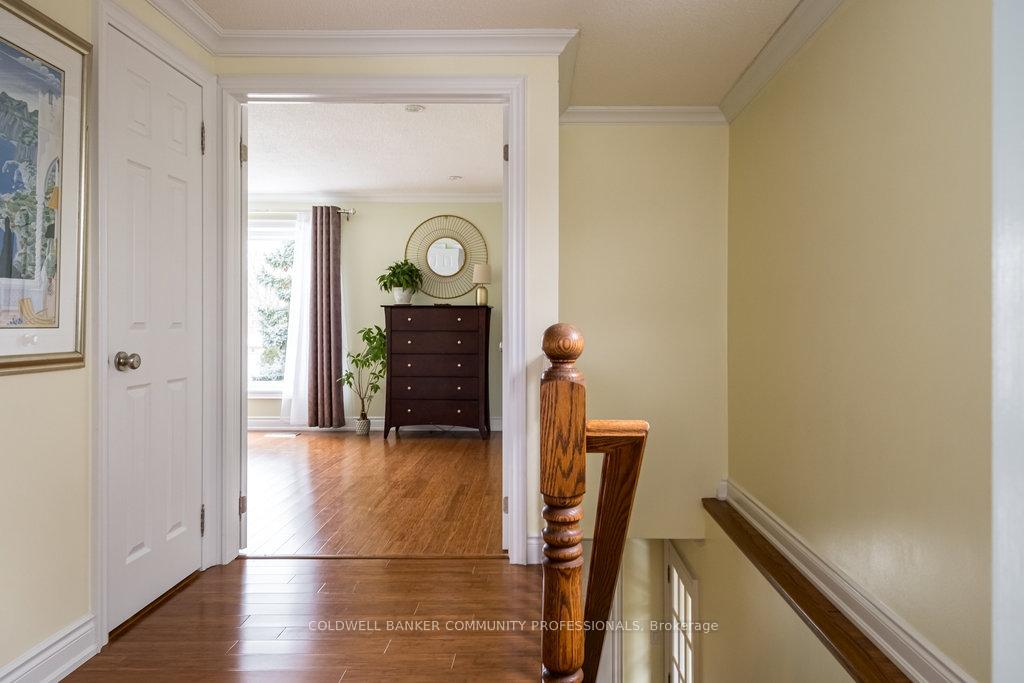 Photo 22 of 2233 Middlesmoor Crescent, Burlington, Brant Hills — HOMEH