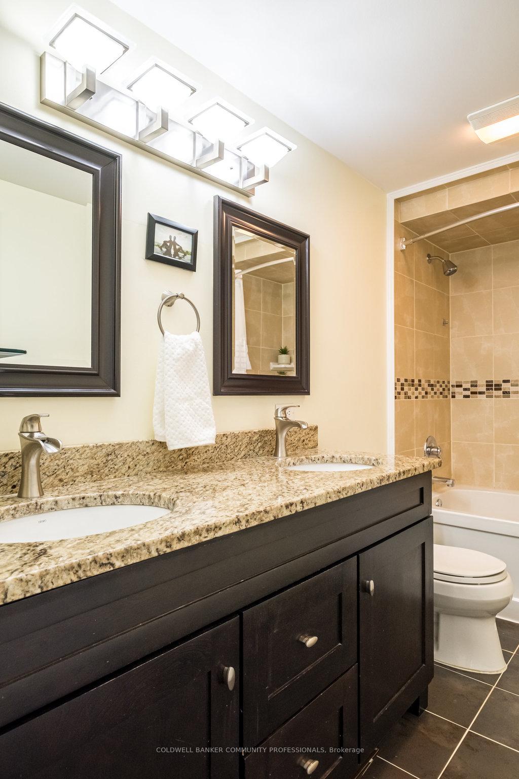 Photo 25 of 2233 Middlesmoor Crescent, Burlington, Brant Hills — HOMEH