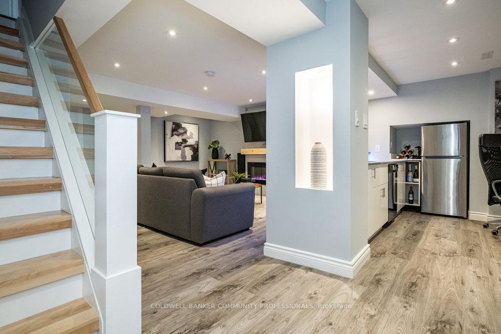 Photo 27 of 2233 Middlesmoor Crescent, Burlington, Brant Hills — HOMEH