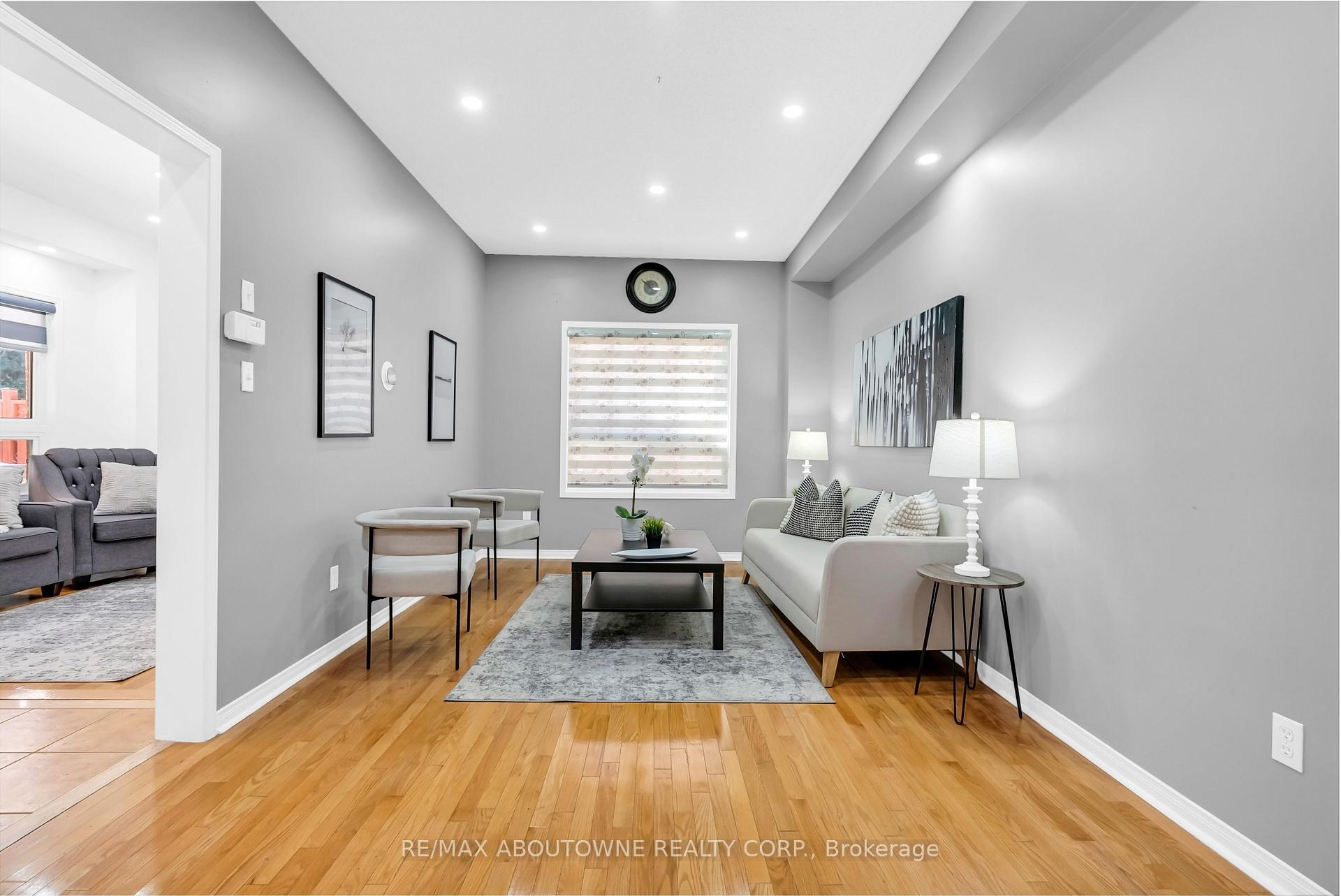 Photo 15 of 7 Rockrose Drive, Brampton, Sandringham-Wellington — HOMEH