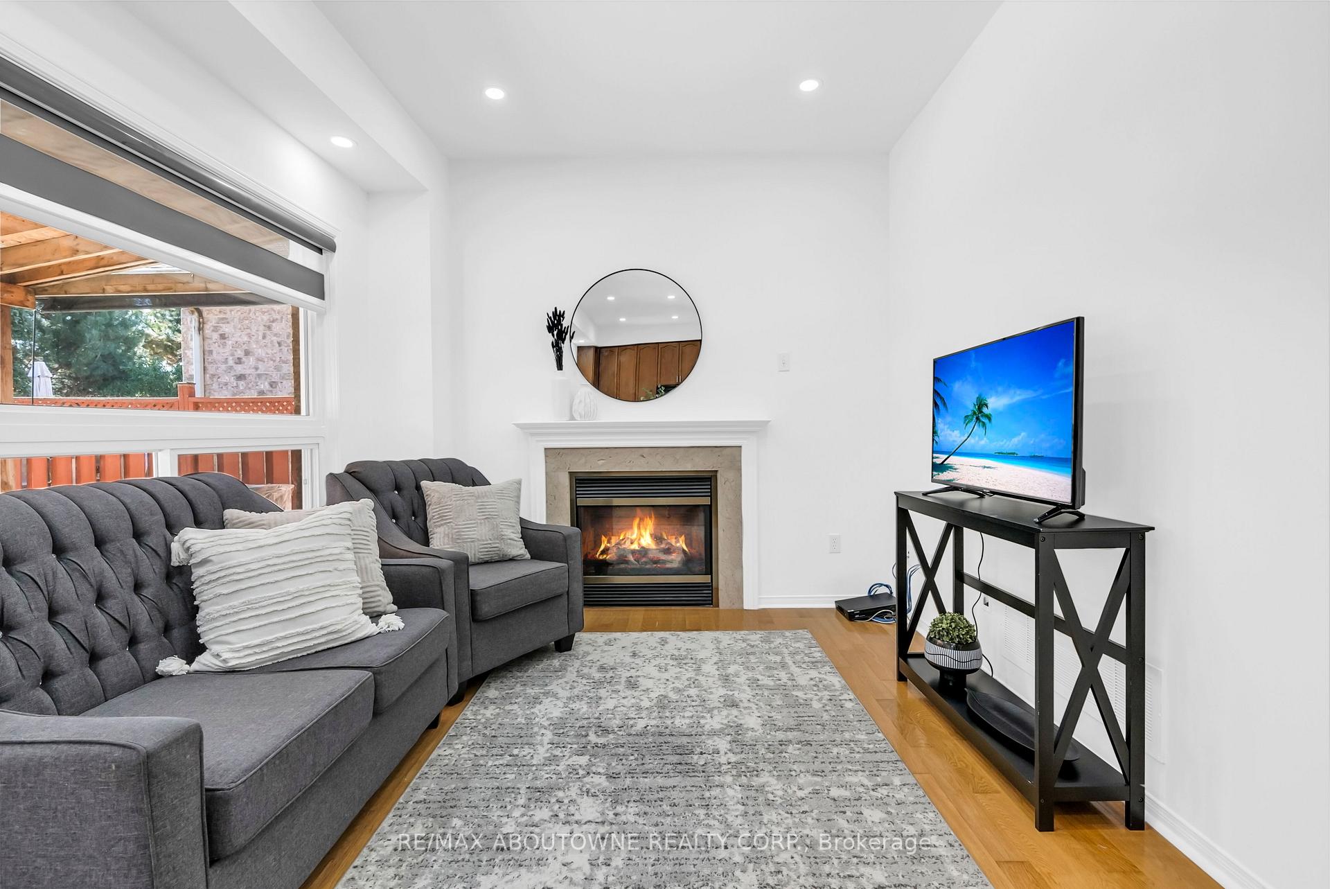 Photo 19 of 7 Rockrose Drive, Brampton, Sandringham-Wellington — HOMEH