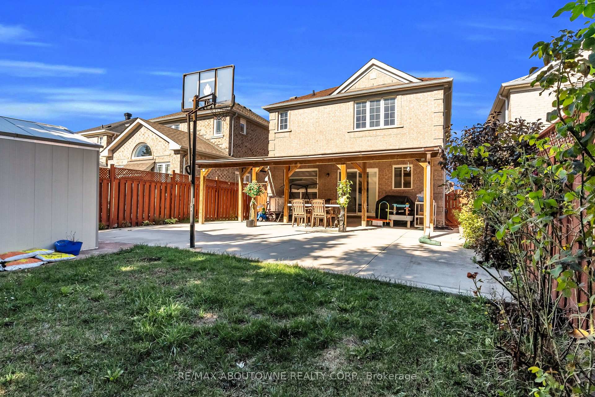 Photo 41 of 7 Rockrose Drive, Brampton, Sandringham-Wellington — HOMEH