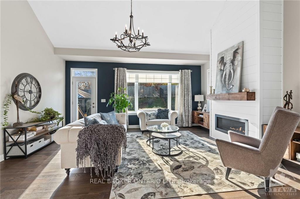 Photo 13 of 236 Kilspindie Ridge, Ottawa, Barrhaven - Stonebridge — HOMEH