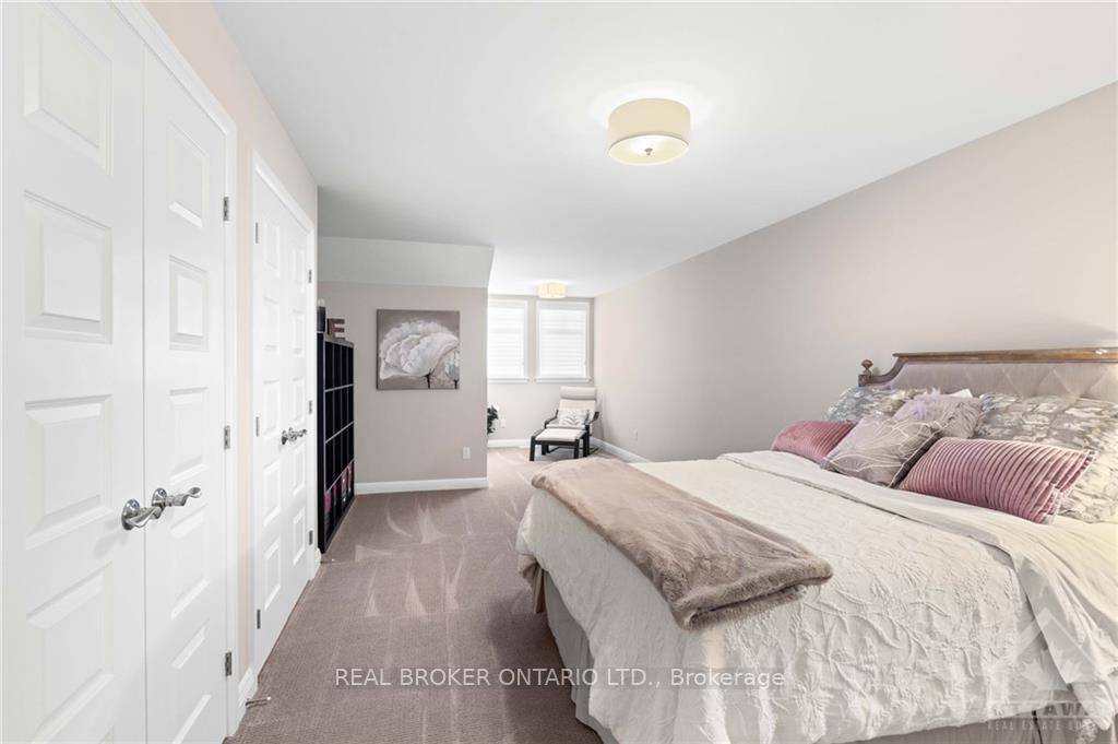 Photo 28 of 236 Kilspindie Ridge, Ottawa, Barrhaven - Stonebridge — HOMEH