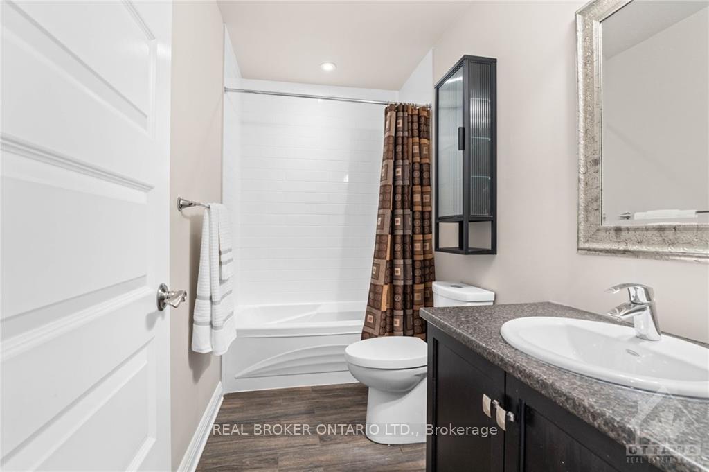 Photo 31 of 236 Kilspindie Ridge, Ottawa, Barrhaven - Stonebridge — HOMEH