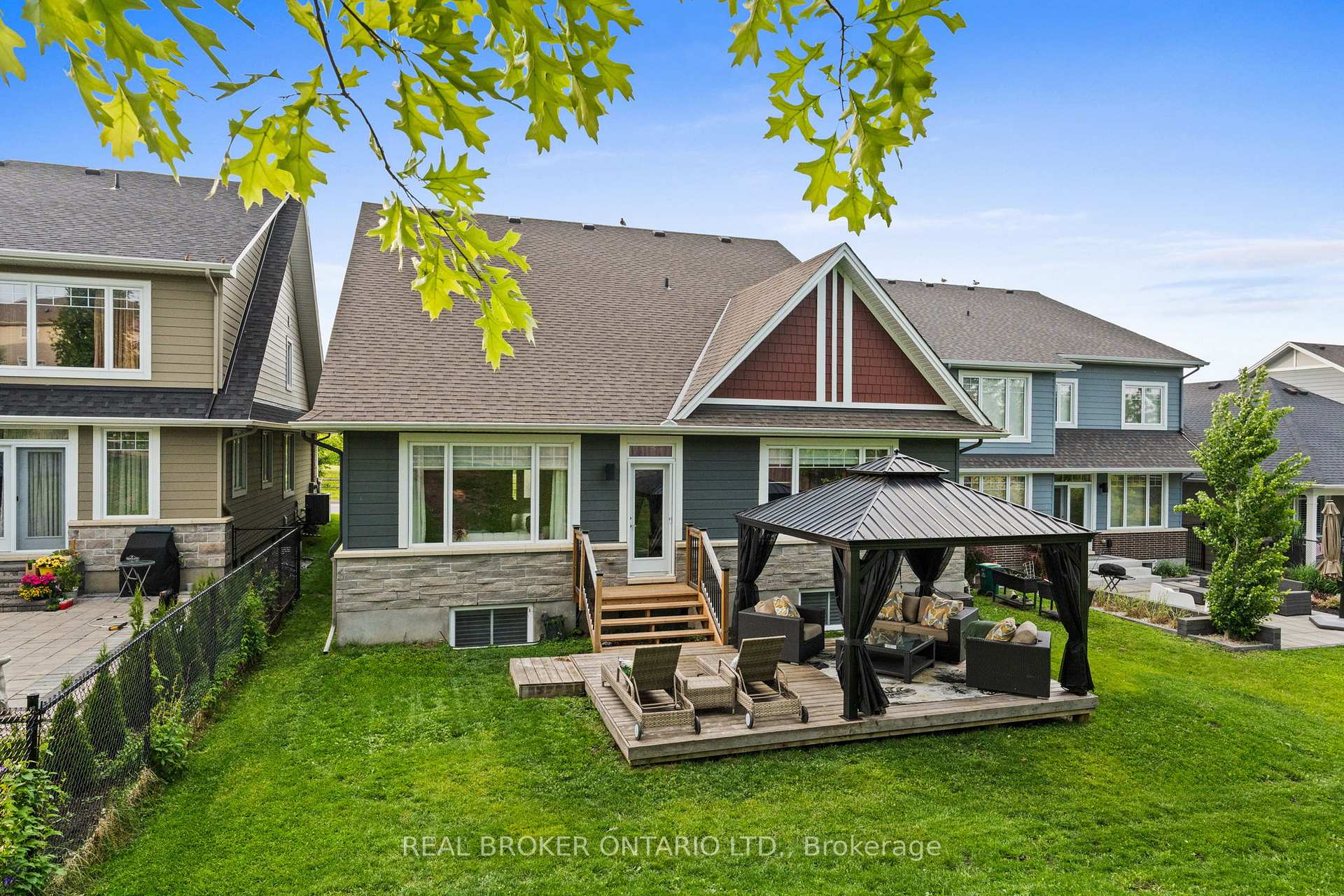 Photo 34 of 236 Kilspindie Ridge, Ottawa, Barrhaven - Stonebridge — HOMEH