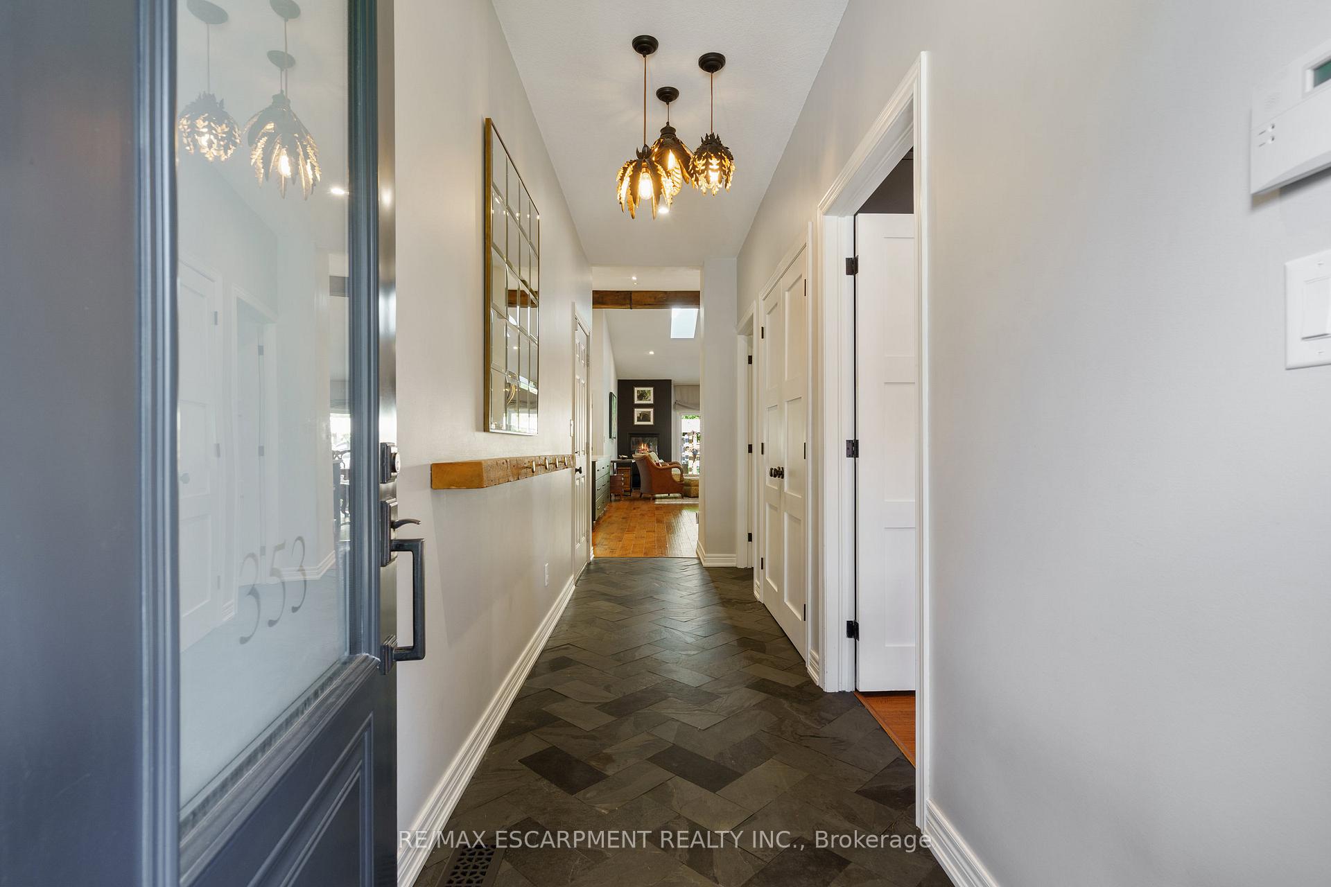 Photo 9 of 353 Park Street W, Hamilton, Dundas — HOMEH