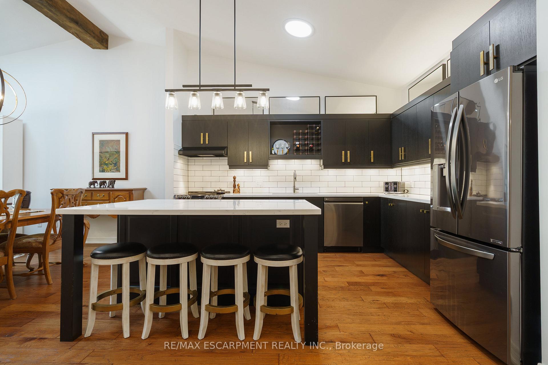 Photo 13 of 353 Park Street W, Hamilton, Dundas — HOMEH