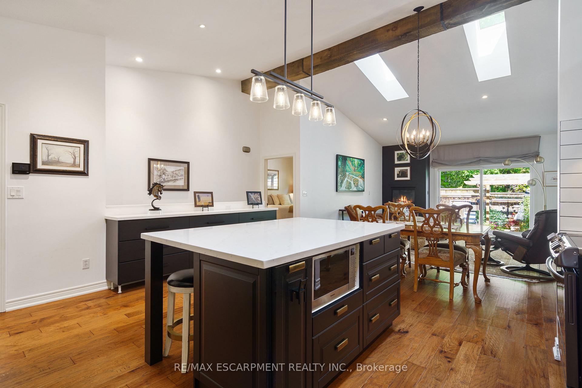Photo 17 of 353 Park Street W, Hamilton, Dundas — HOMEH
