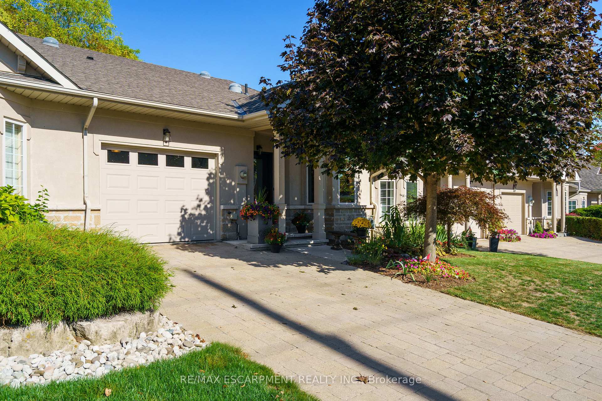 Photo 2 of 353 Park Street W, Hamilton, Dundas — HOMEH