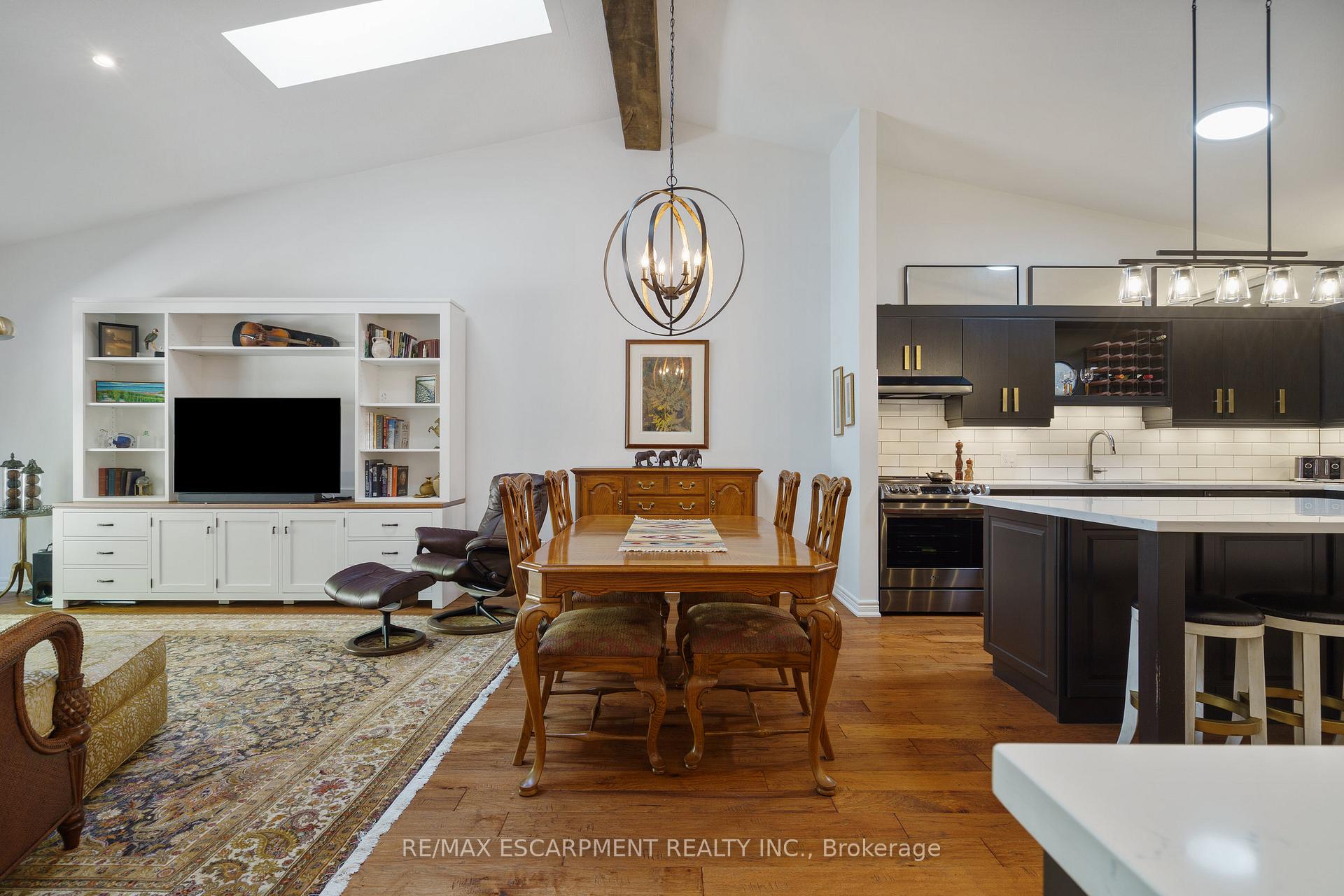 Photo 38 of 353 Park Street W, Hamilton, Dundas — HOMEH