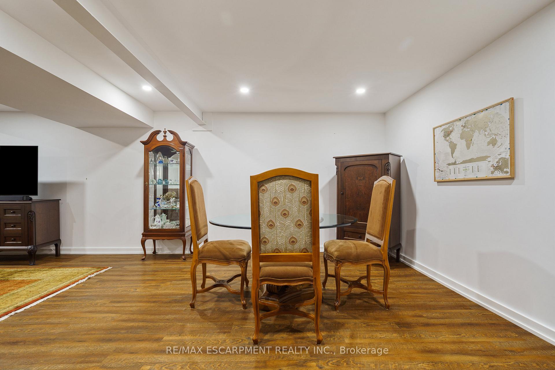 Photo 75 of 353 Park Street W, Hamilton, Dundas — HOMEH