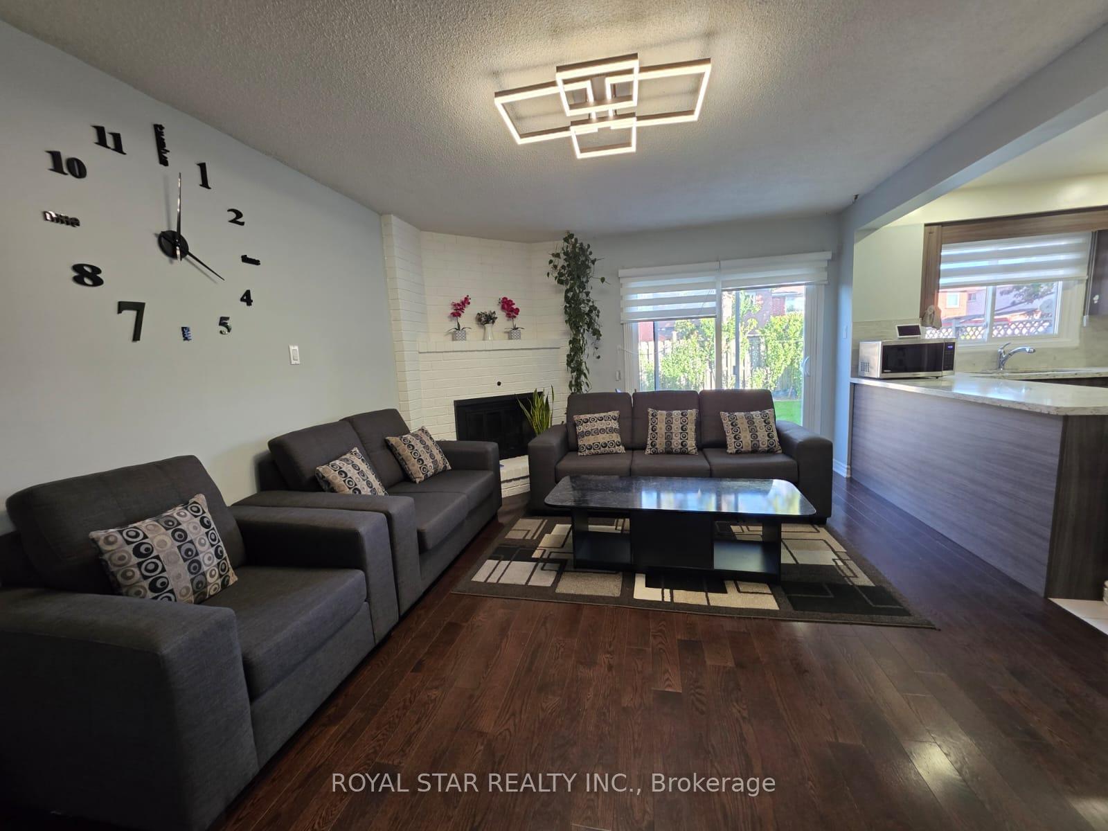 Photo 12 of 6 Merganser Crescent, Brampton, Fletcher's Creek South — HOMEH