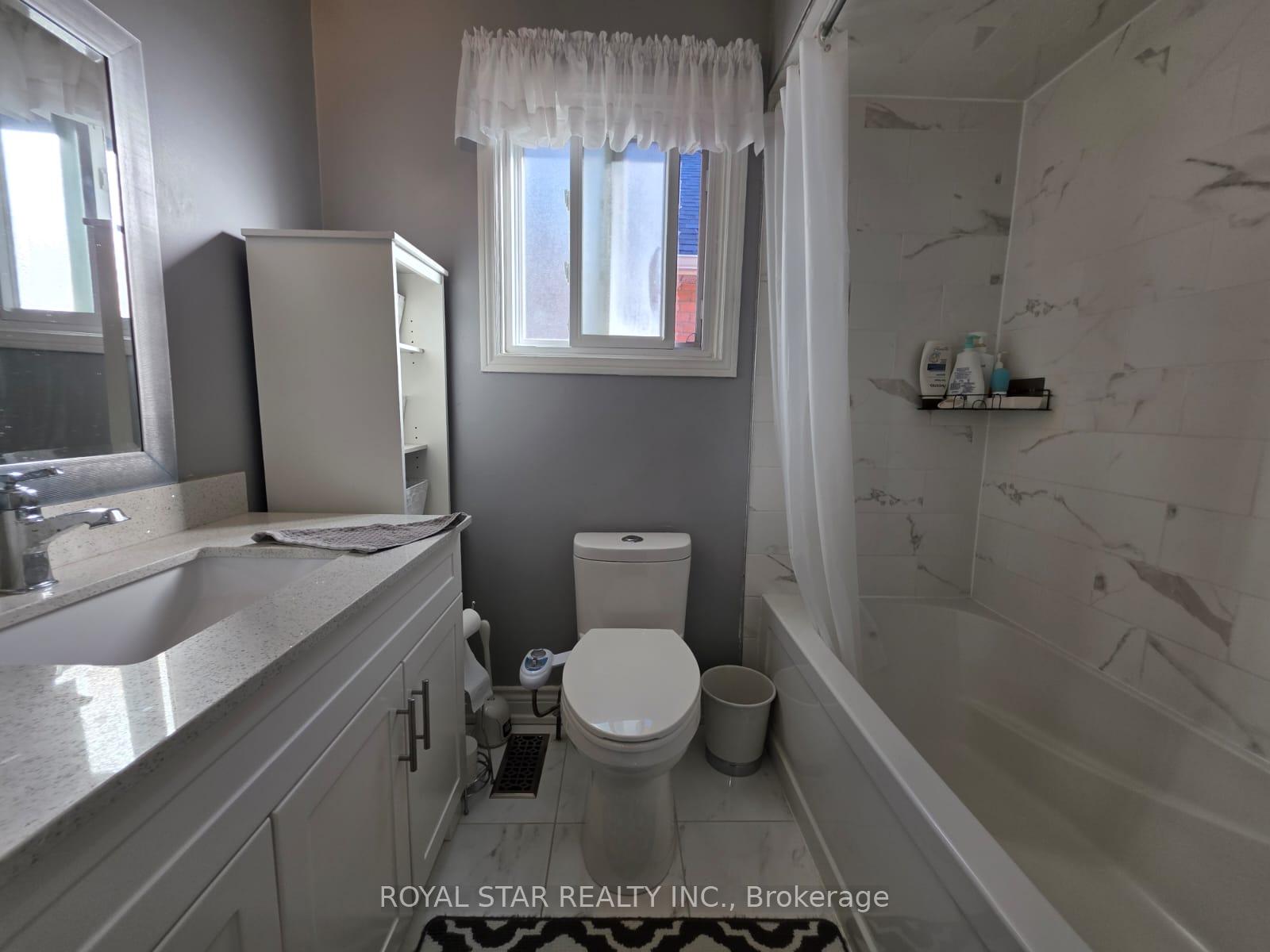 Photo 19 of 6 Merganser Crescent, Brampton, Fletcher's Creek South — HOMEH