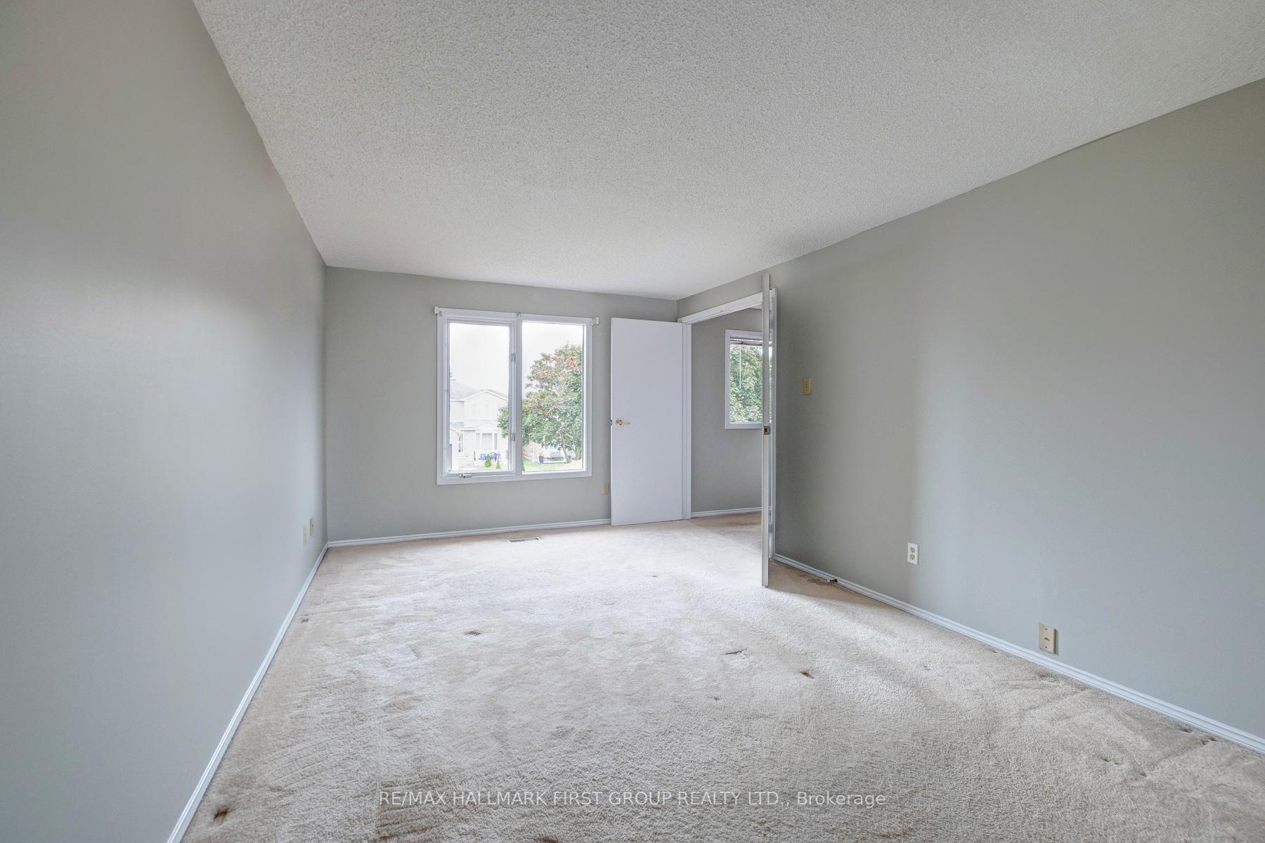 Photo 9 of 68 Pearce Drive, Ajax, Central West — HOMEH